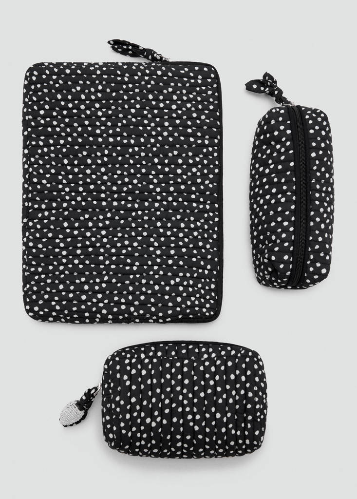 Laptop sleeve with spot print — Black