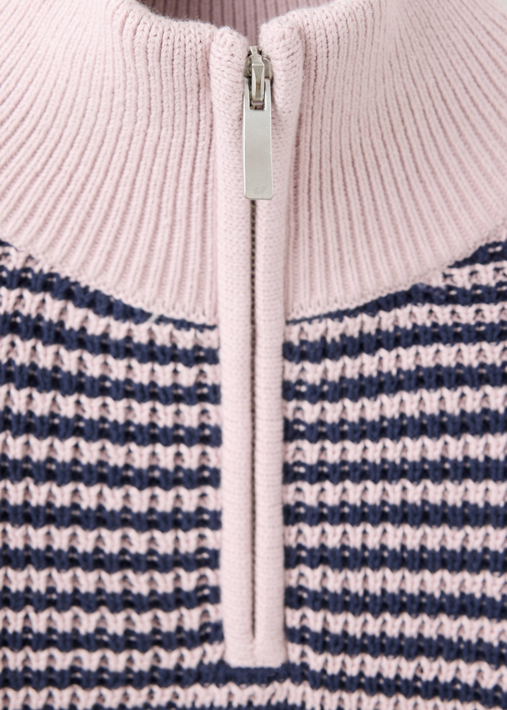 Pull-over zippé rayures - Détail de l'article 8