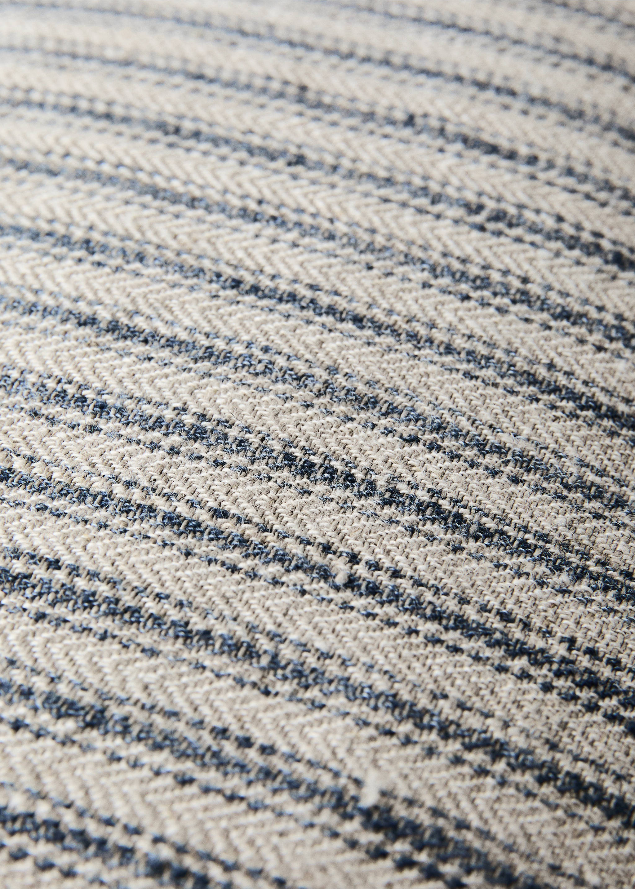 Linen striped cushion cover 30x50 cm - Details of the article 3, Blue. Ref: 37034438-00.