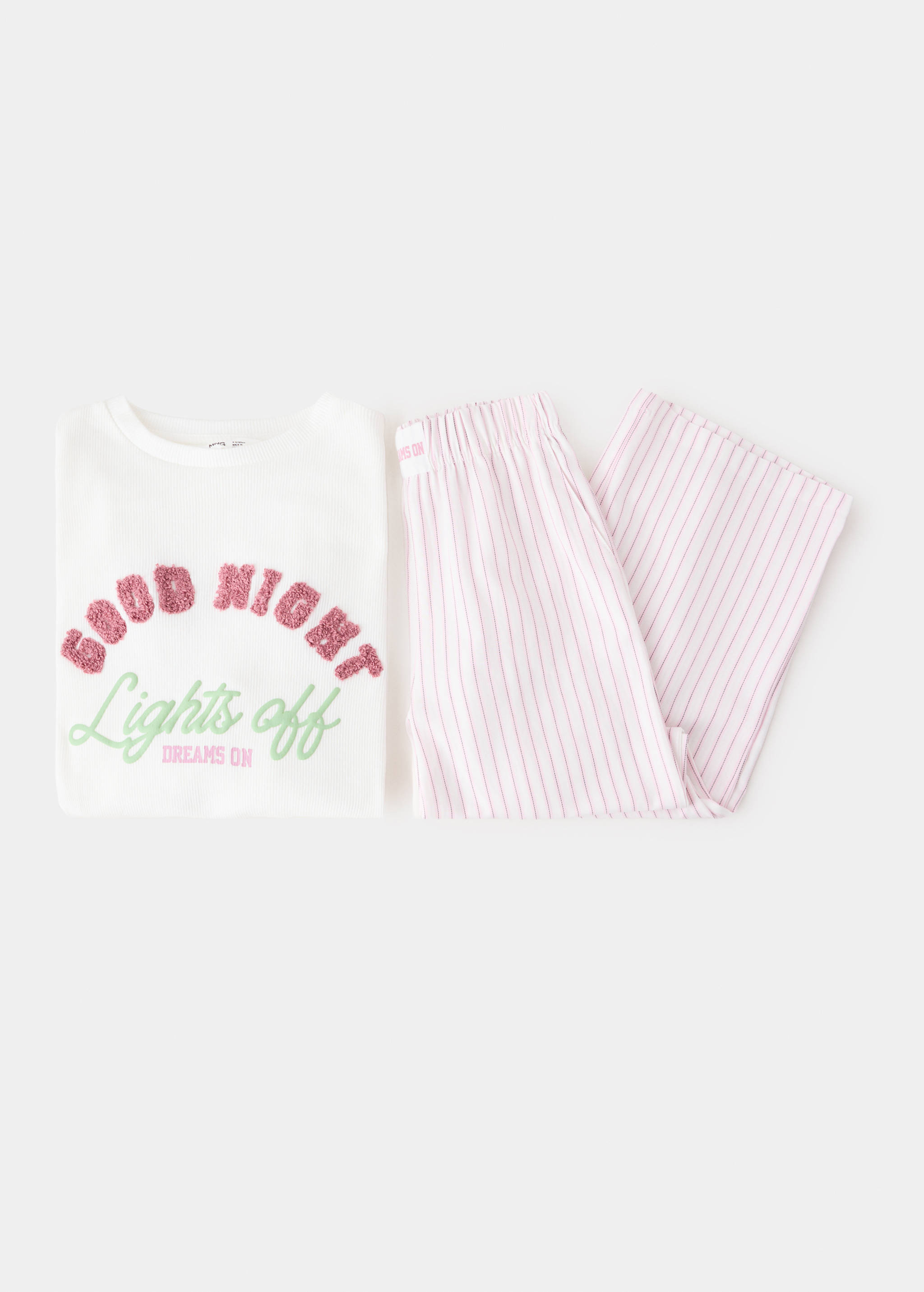 Full cotton pyjama set with text - تفاصيل المنتج 0