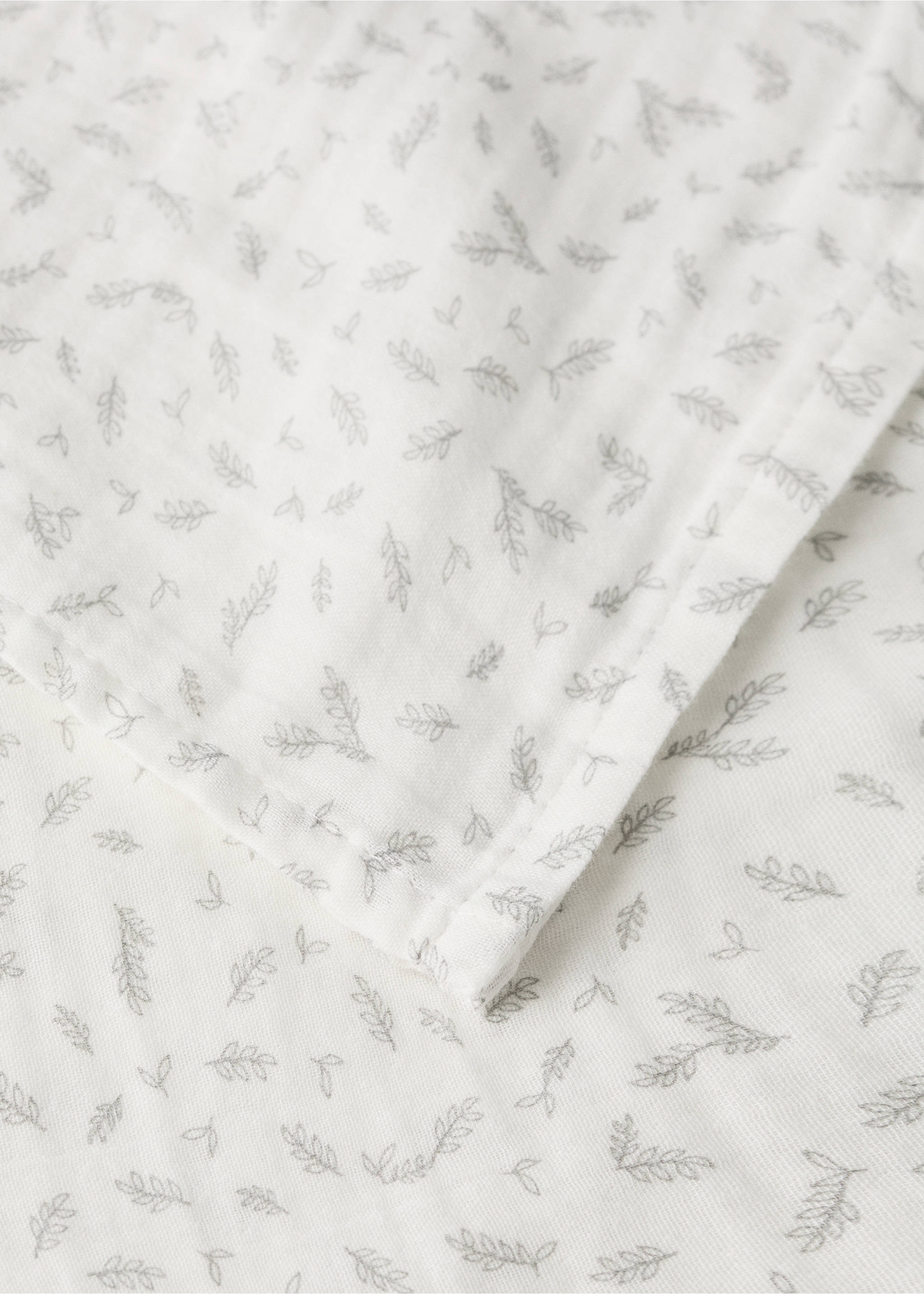 Pack of printed gauze swaddles - Details of the article 2, Ecru. Ref: 37034458-00.