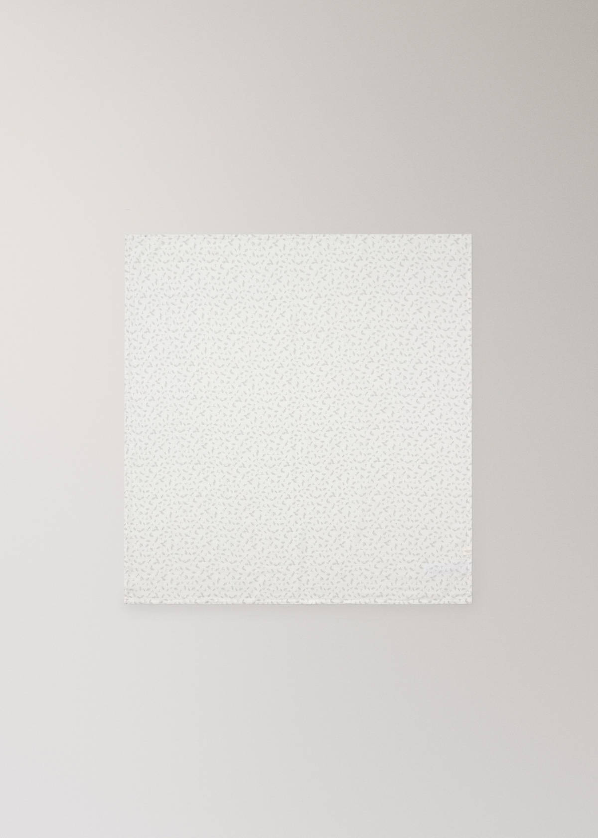 Printed cotton muslin swaddle blanket — Ecru