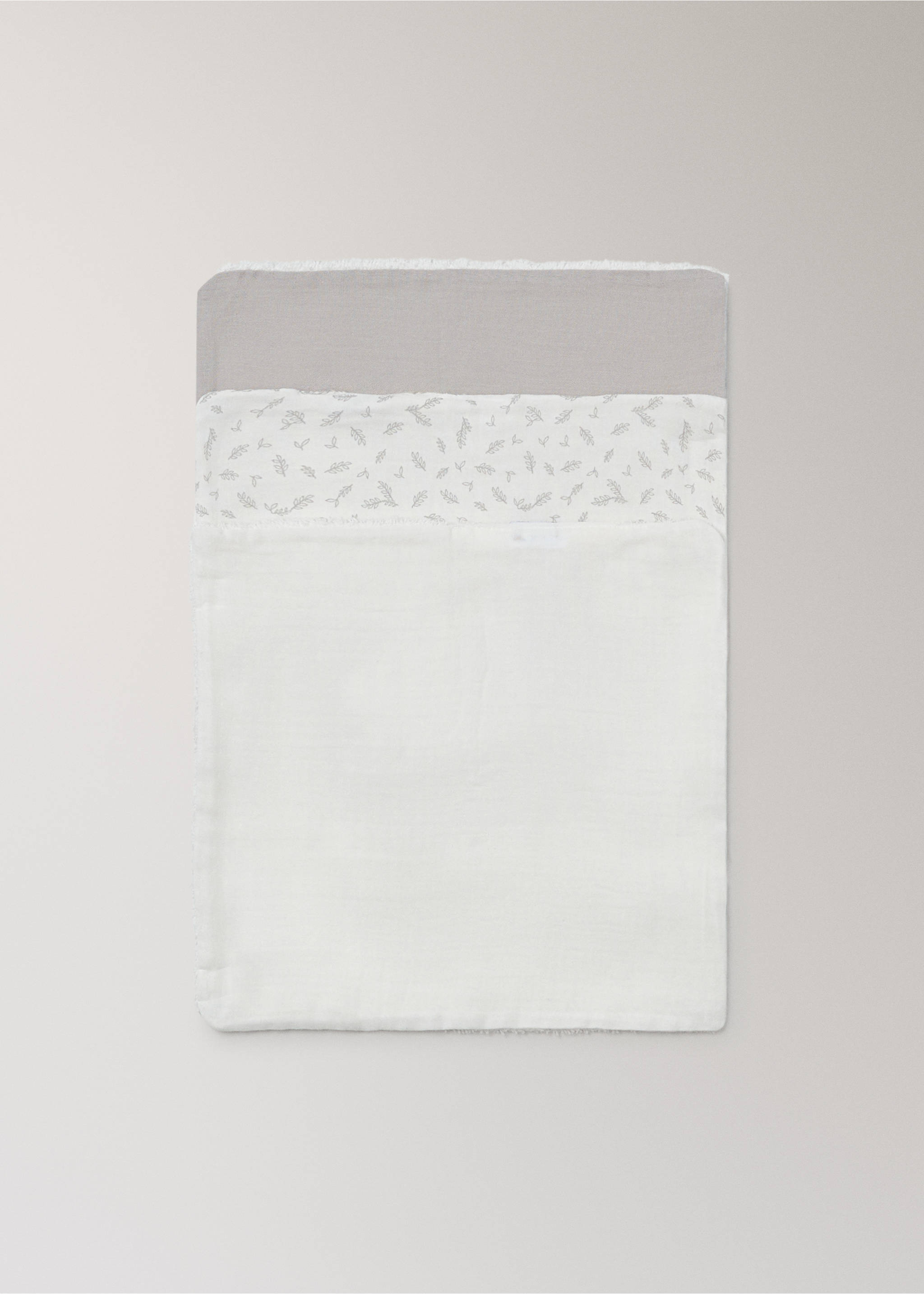 Children’s cotton leaf blanket - Article without model, Ecru. Ref: 37034459-00.