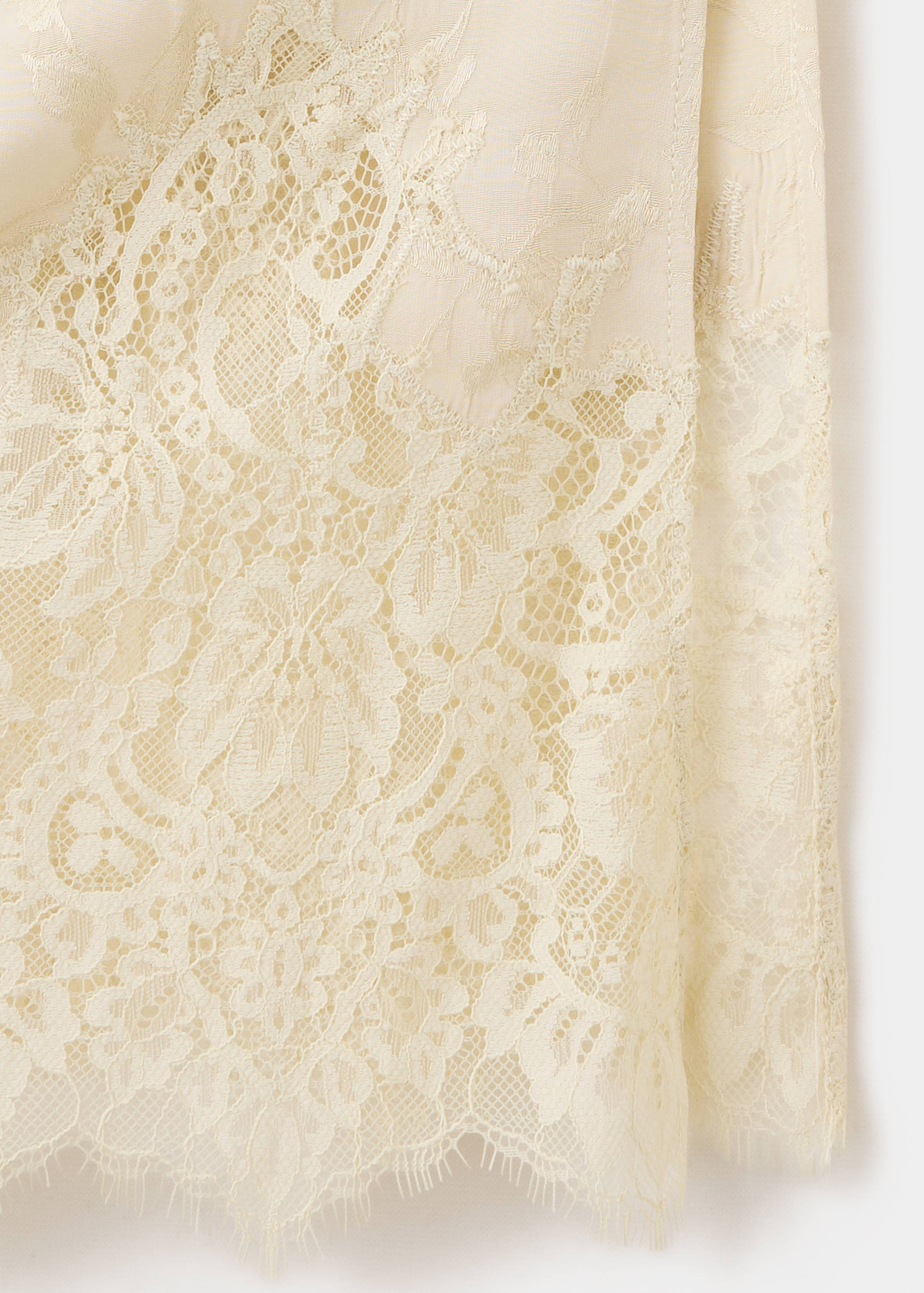 Top col V dentelle - Détail de l'article 0