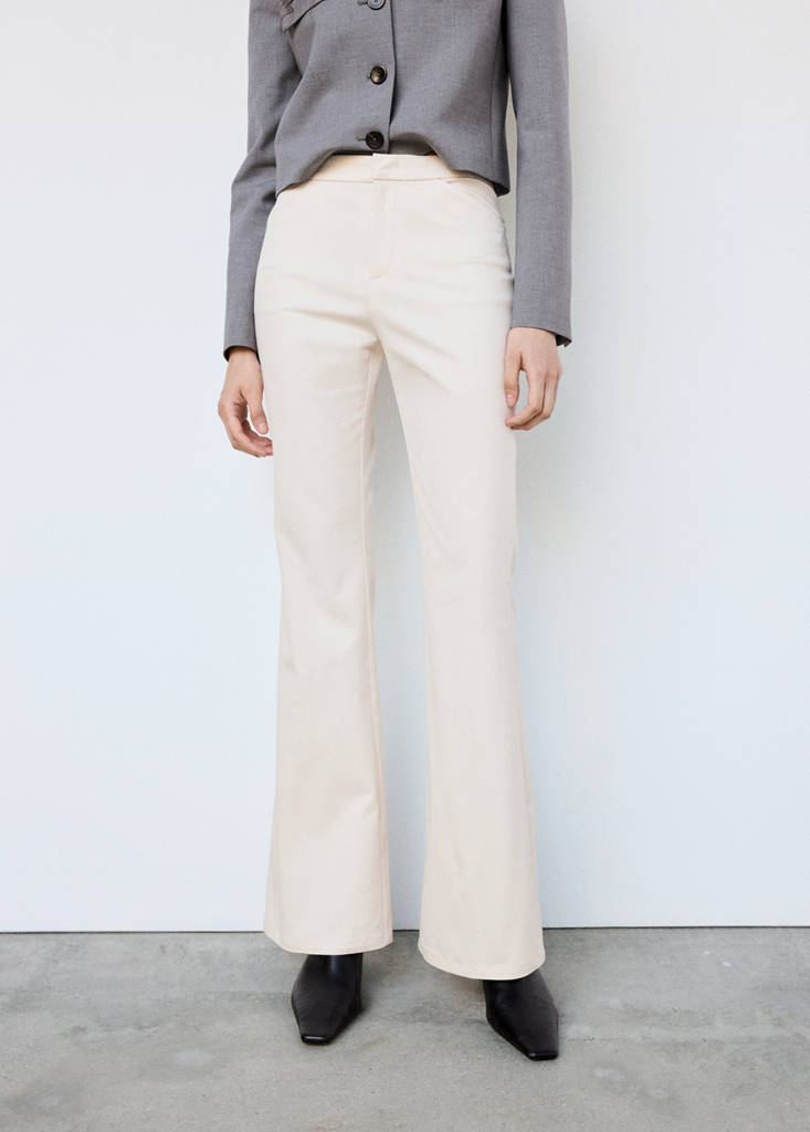 High-waisted flared trousers — Ecru