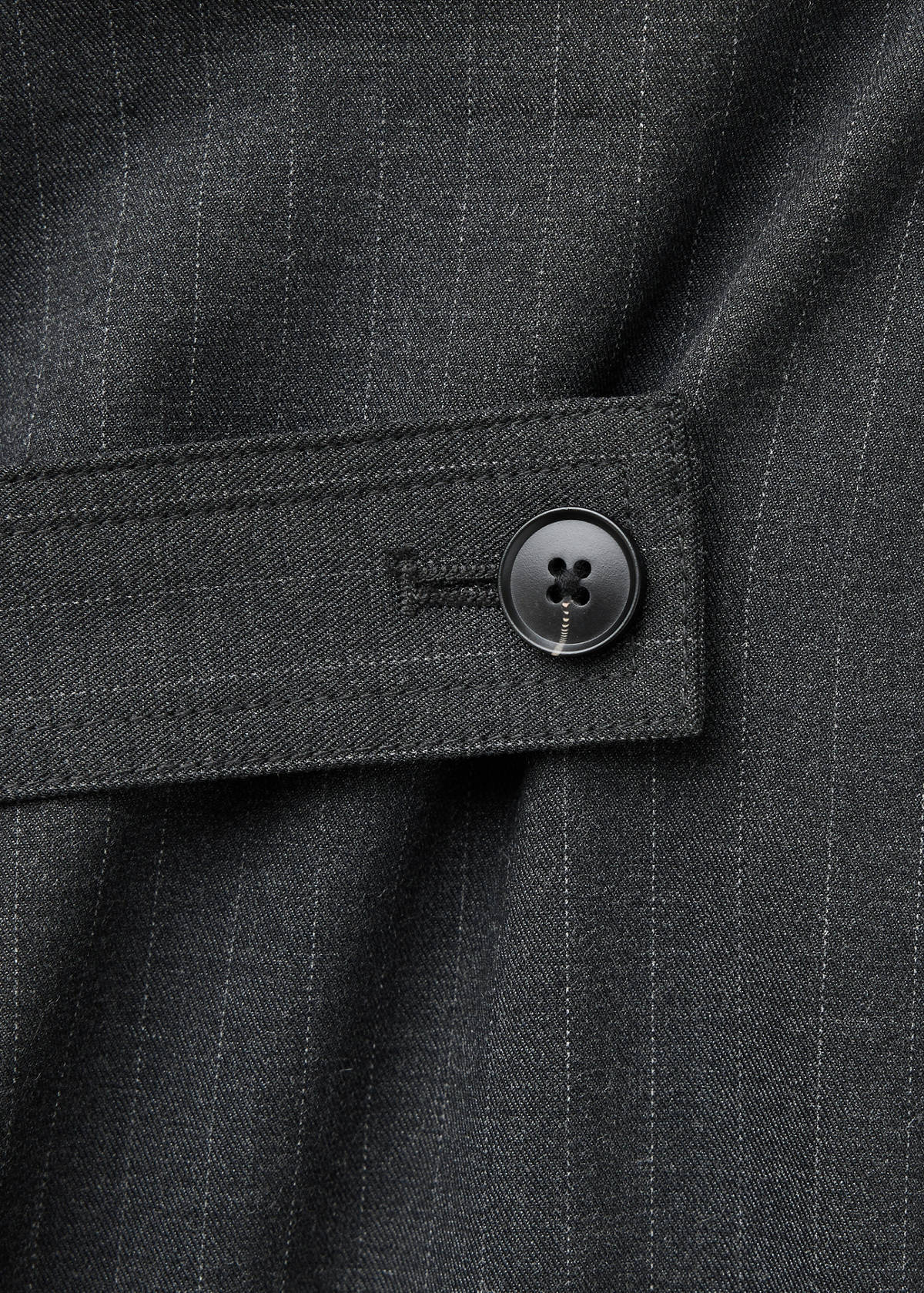 Adjustable-hem pinstripe trousers — Grey