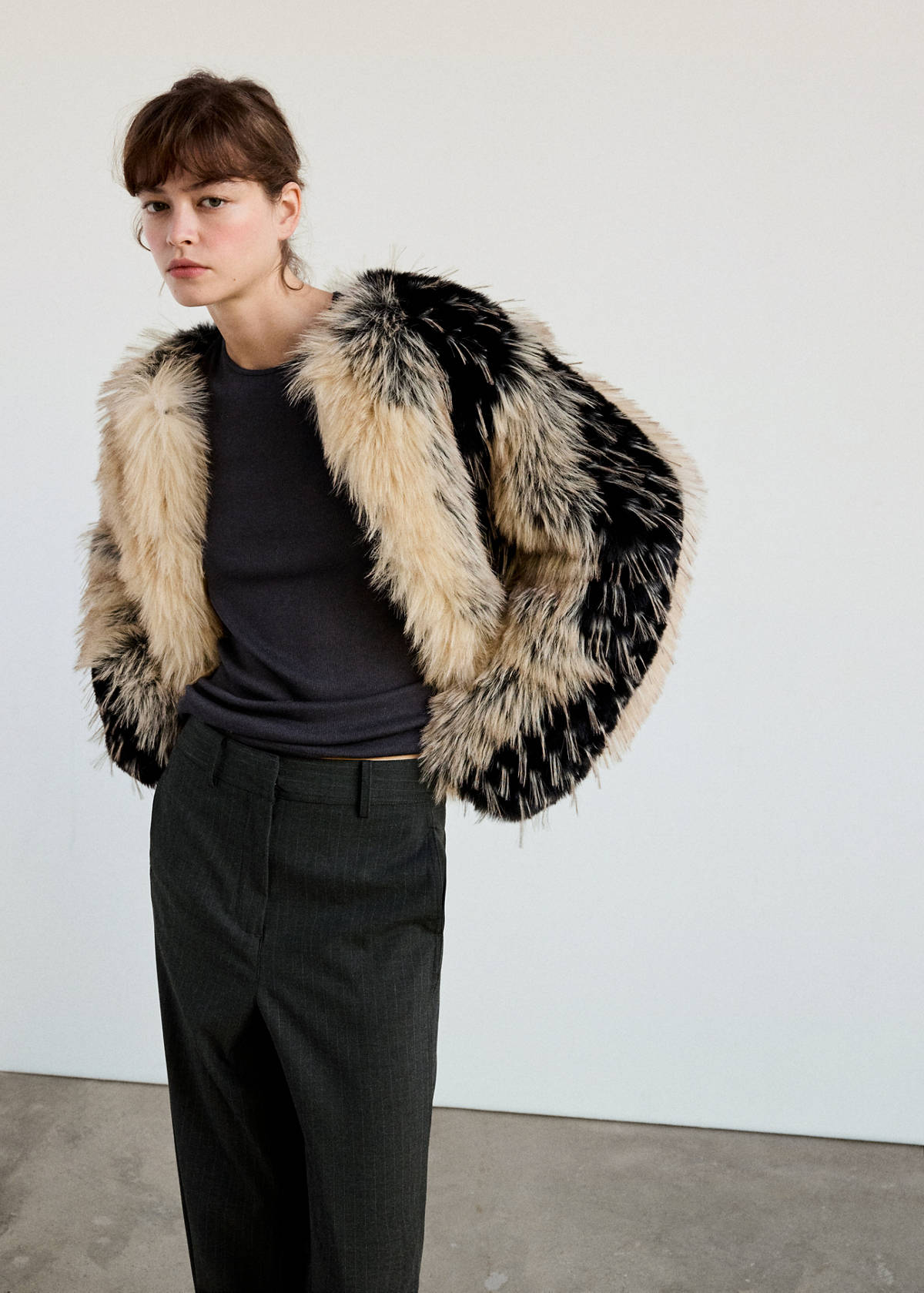 Adjustable-hem pinstripe trousers — Grey