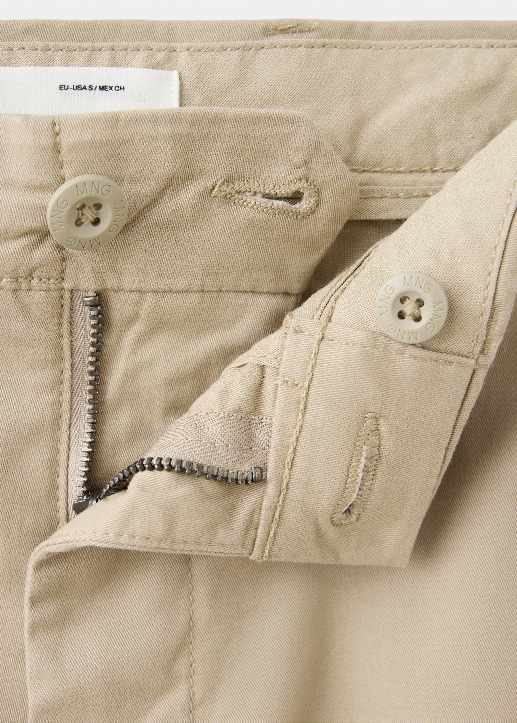 Pantalón chino algodón - Detalle del artículo 8, Marrón medio. Ref: 37034779-00.