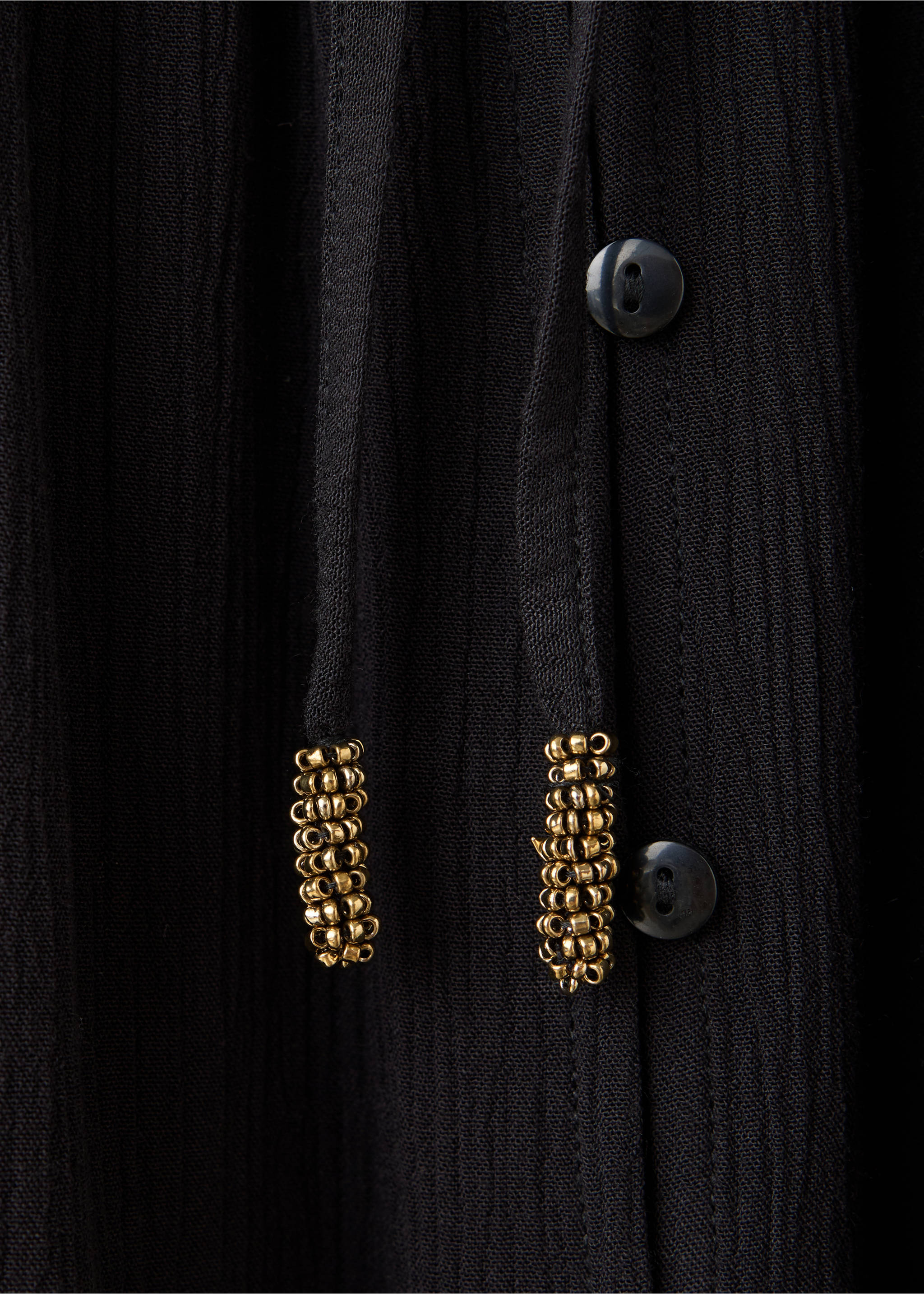 Fluid blouse with metallic details - Details of the article 0, Black. Ref: 37034783-00.
