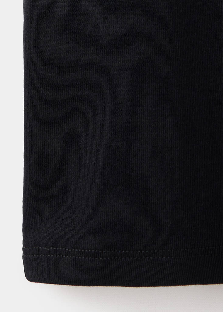 Short-sleeve T-shirt with eyelets — Black
