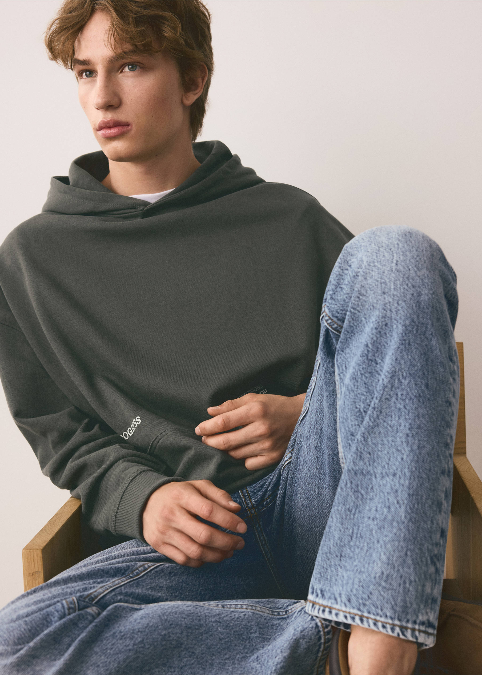 Hoodie cotton sweatshirt - Details of the article 2, Dark Green. Ref: 37034792-00.