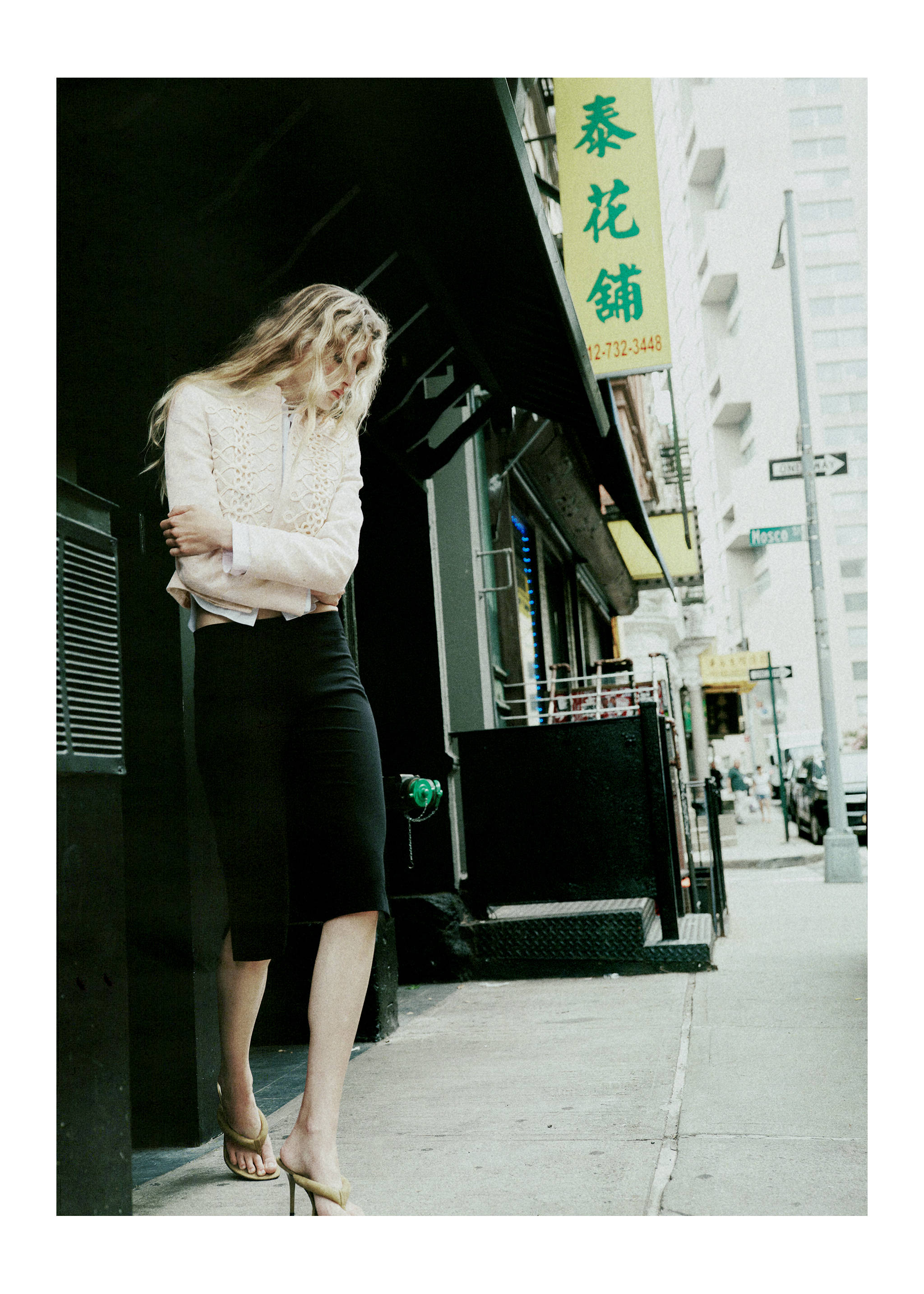 Slim-fit capri trousers - Medium plane, Black. Ref: 37034801-00.