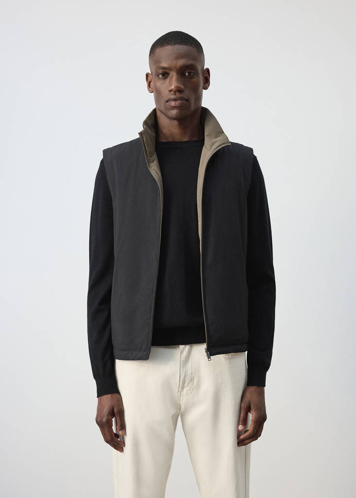 Reversible water-repellent gilet — Black