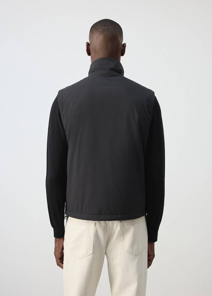 Reversible water-repellent gilet — Black