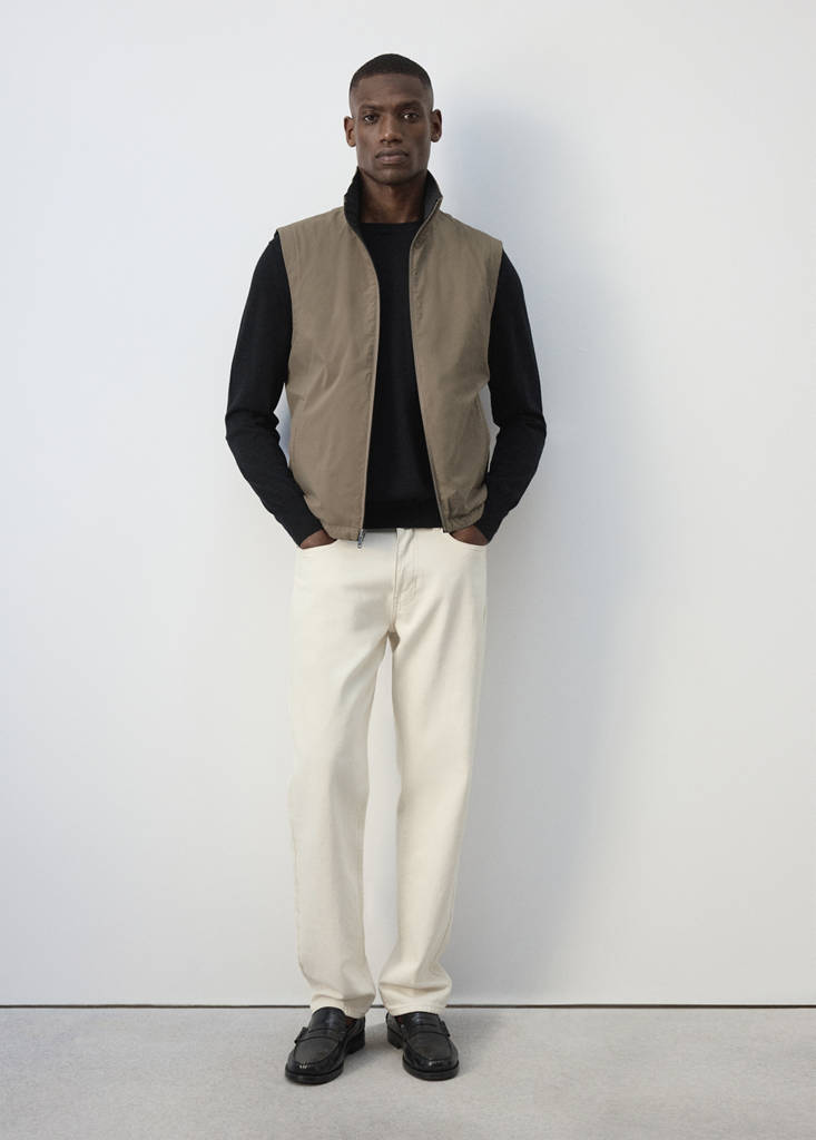 Reversible water-repellent gilet — Black