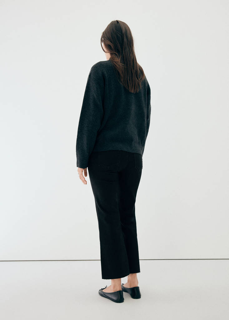 Maternity flared cropped jeans — Black denim