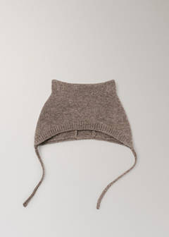 100% cashmere beanie with ties — Medium Brown 5
