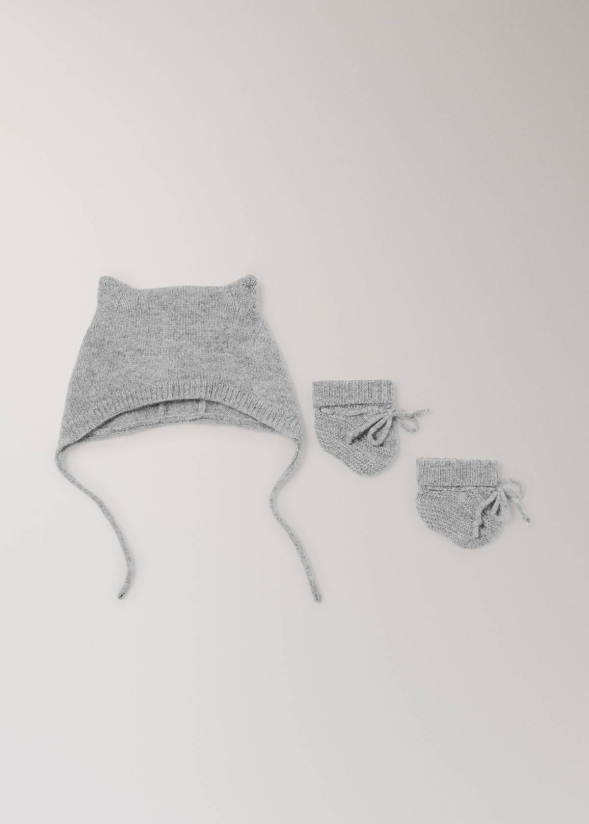 100% cashmere beanie with ties — Grey