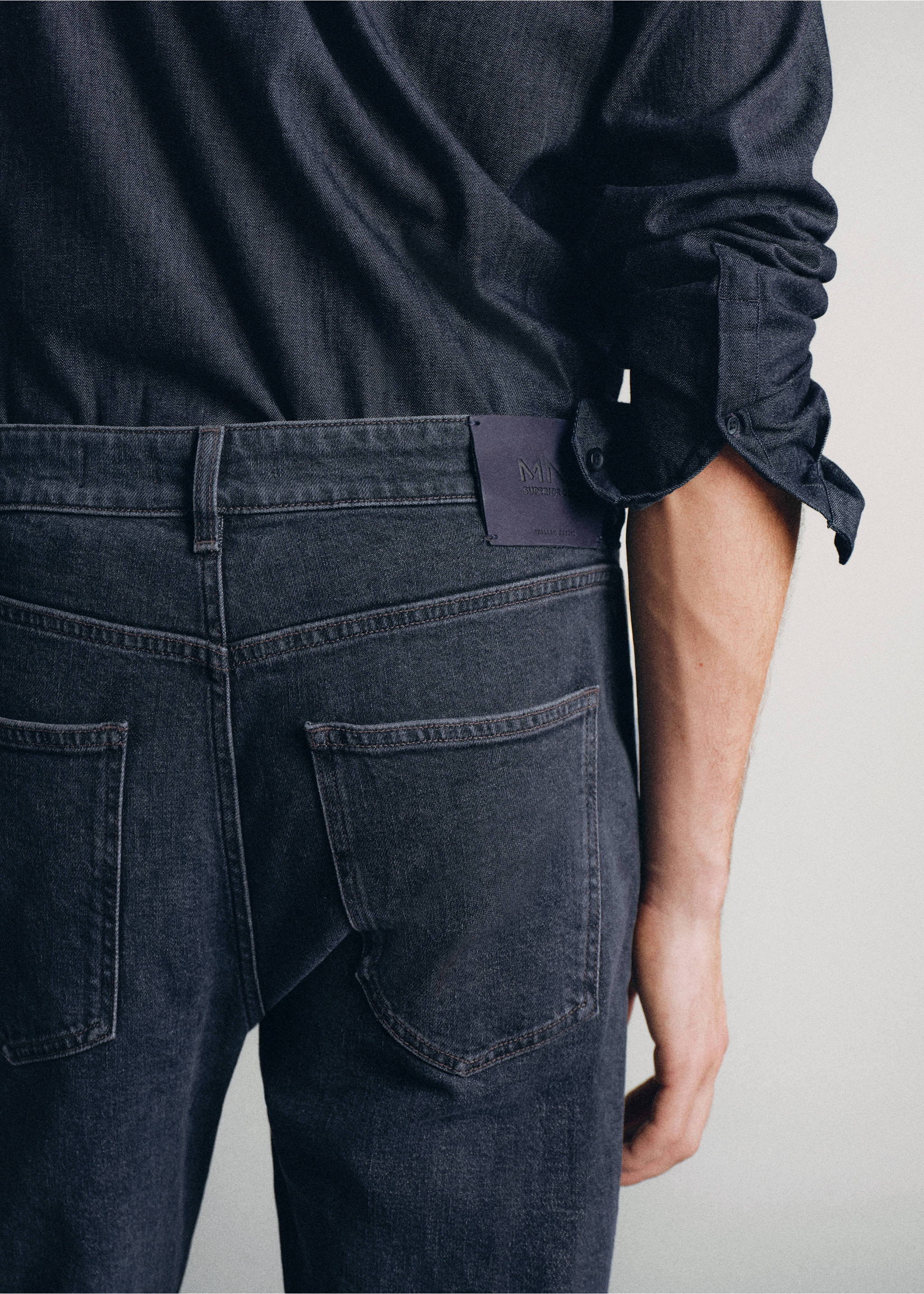 Premium cotton tapered-fit jeans - Details of the article 4, Black denim. Ref: 37035840-00.