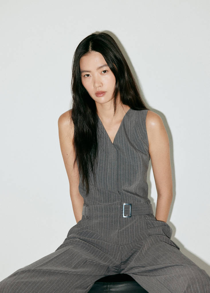 Pinstripe jumpsuit with belt — Grey