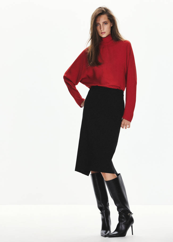 Straight high-neck blouse — Red