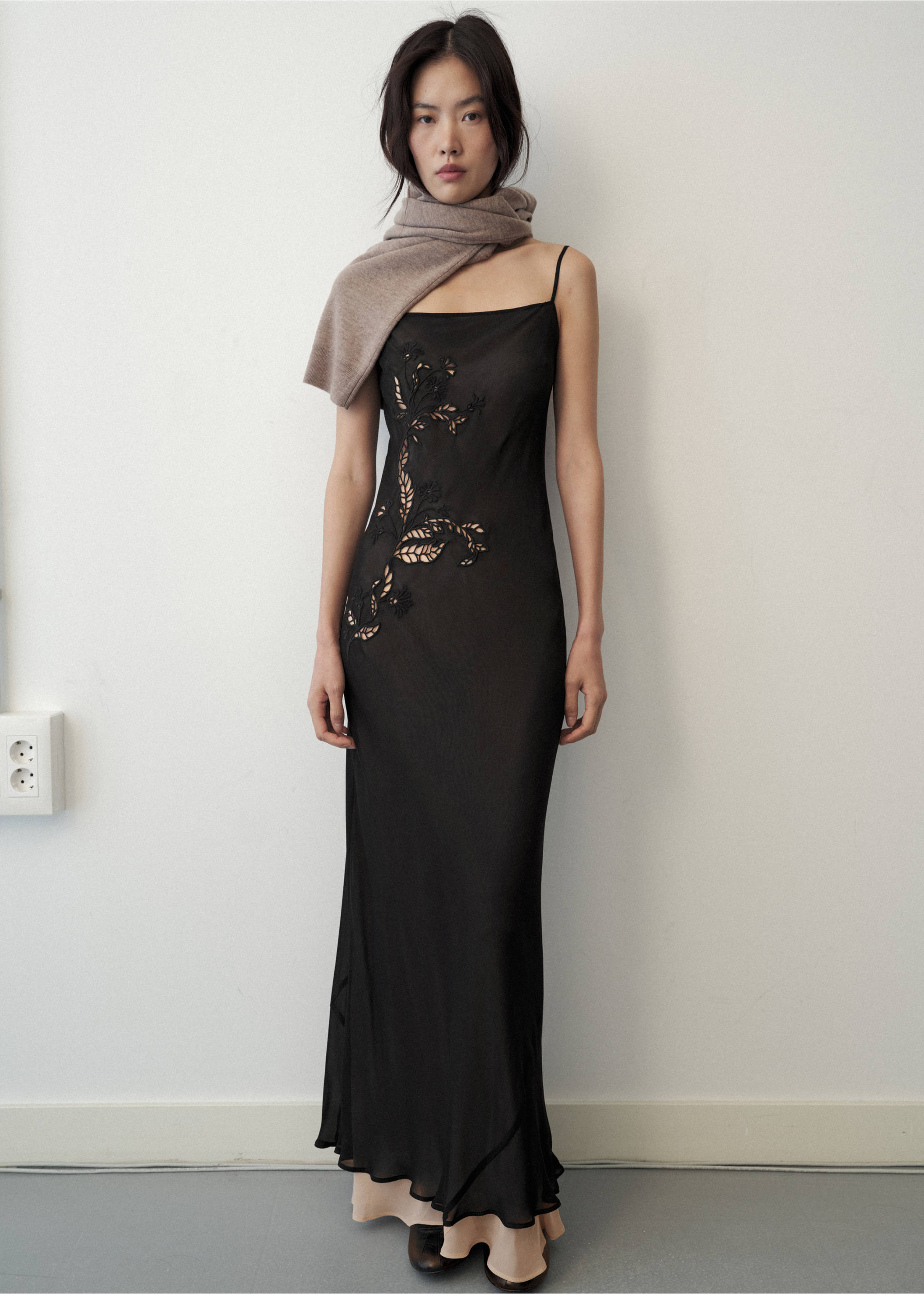Openwork embroidered combined dress - General plane, Black. Ref: 37035868-00.