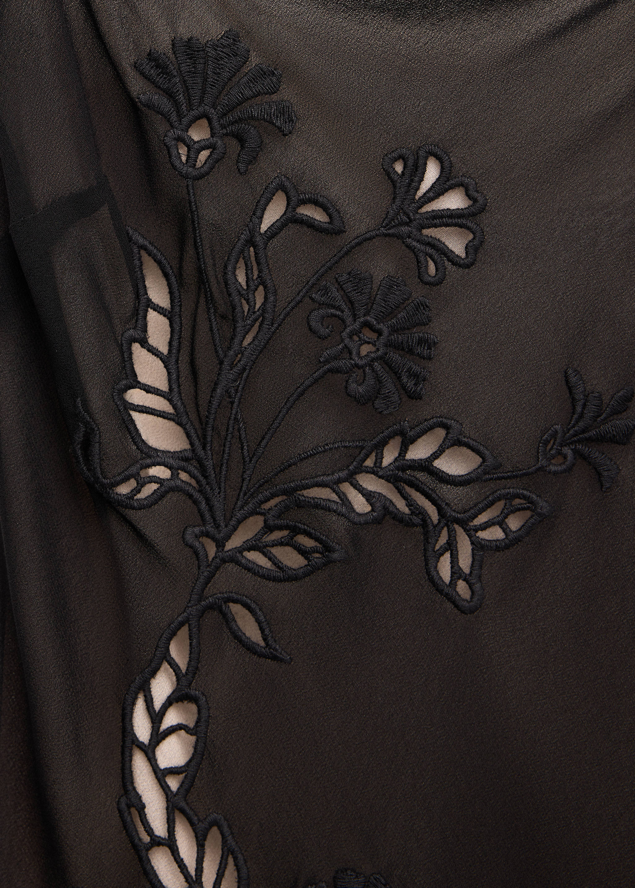 Robe en gaze détail ajouré - Détail de l'article 8
