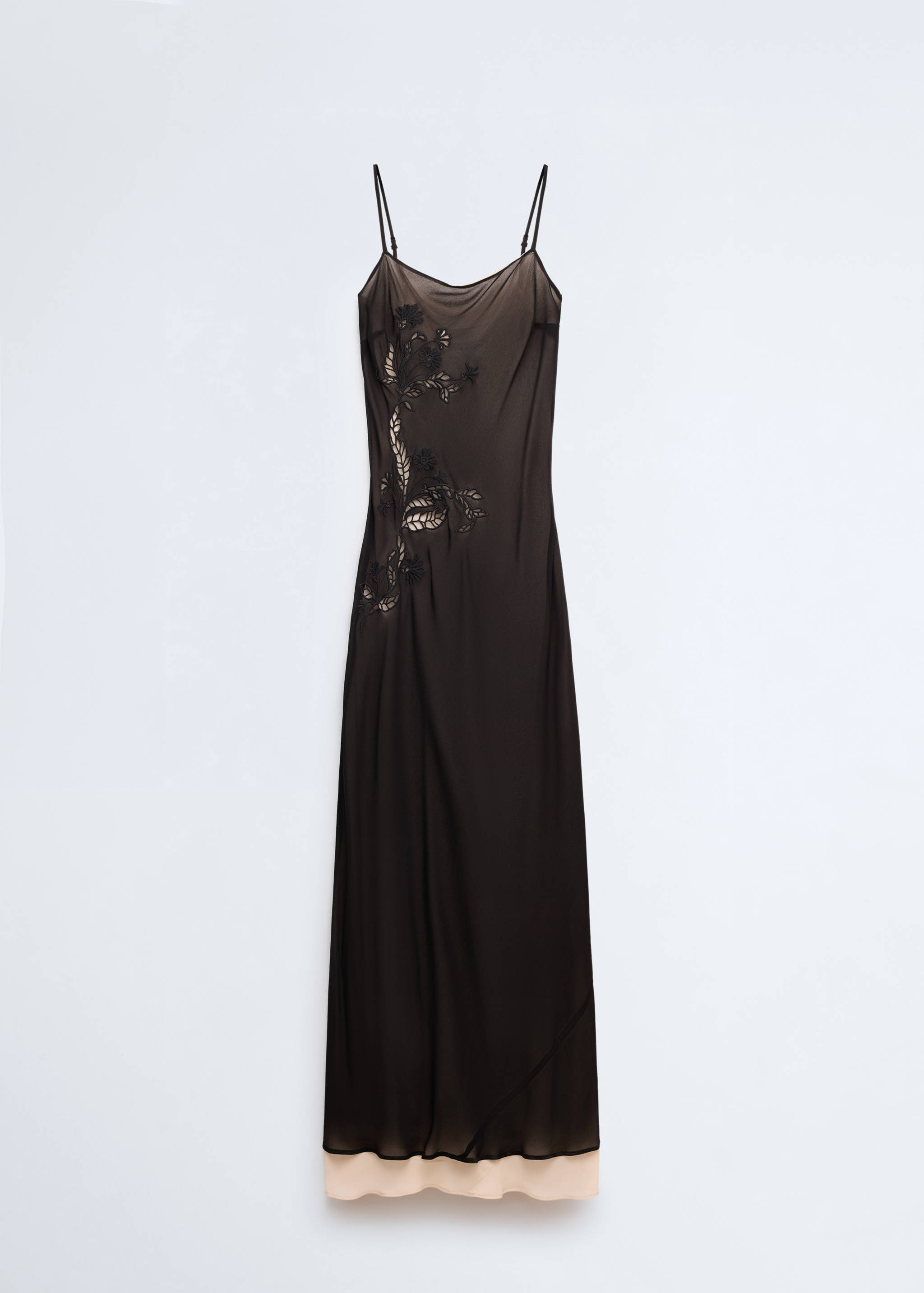 Robe en gaze détail ajouré - Article sans modèle