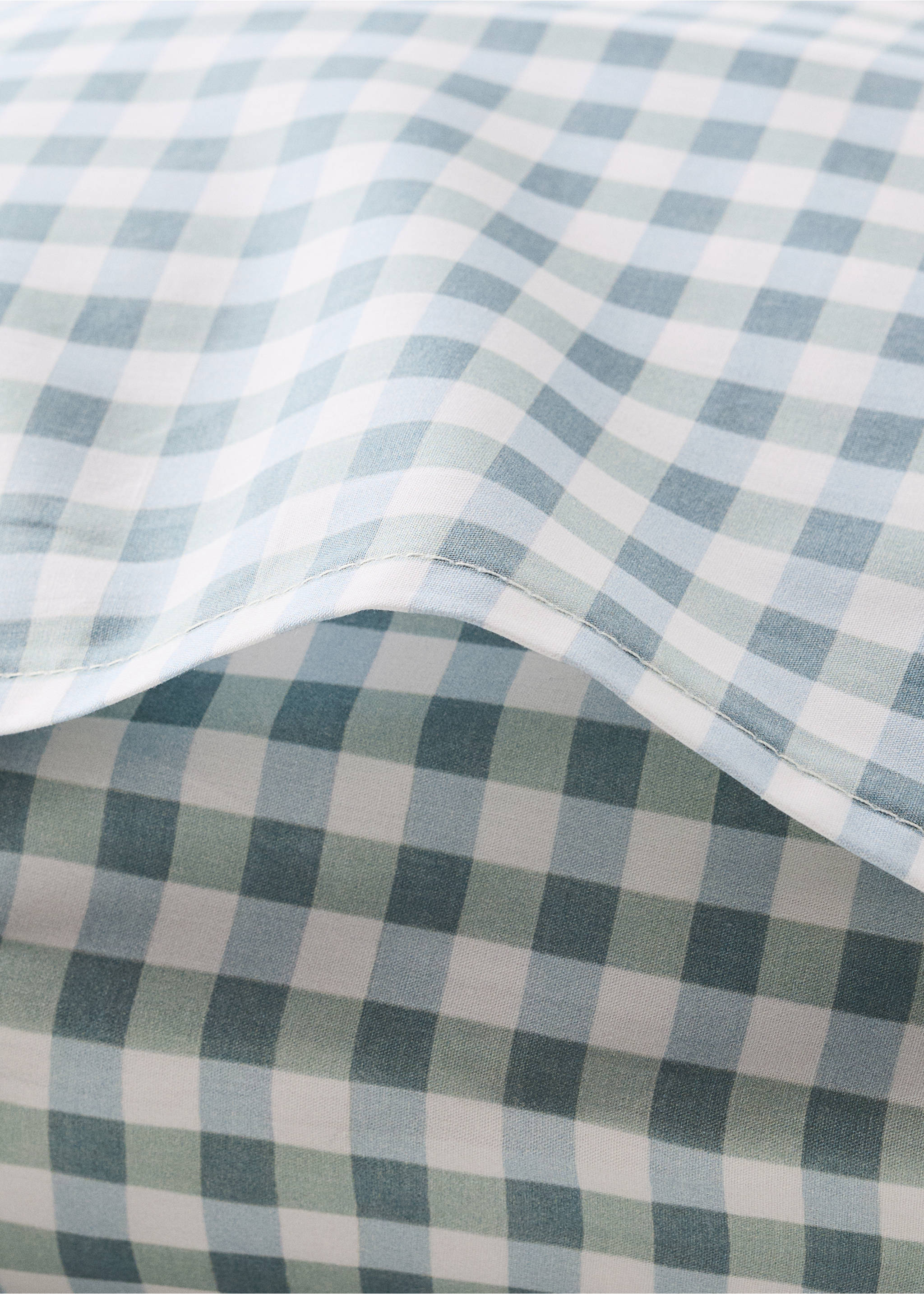Gingham check cotton pillow cover 60x60 cm - Details of the article 2, Mint Green. Ref: 37035875-00.