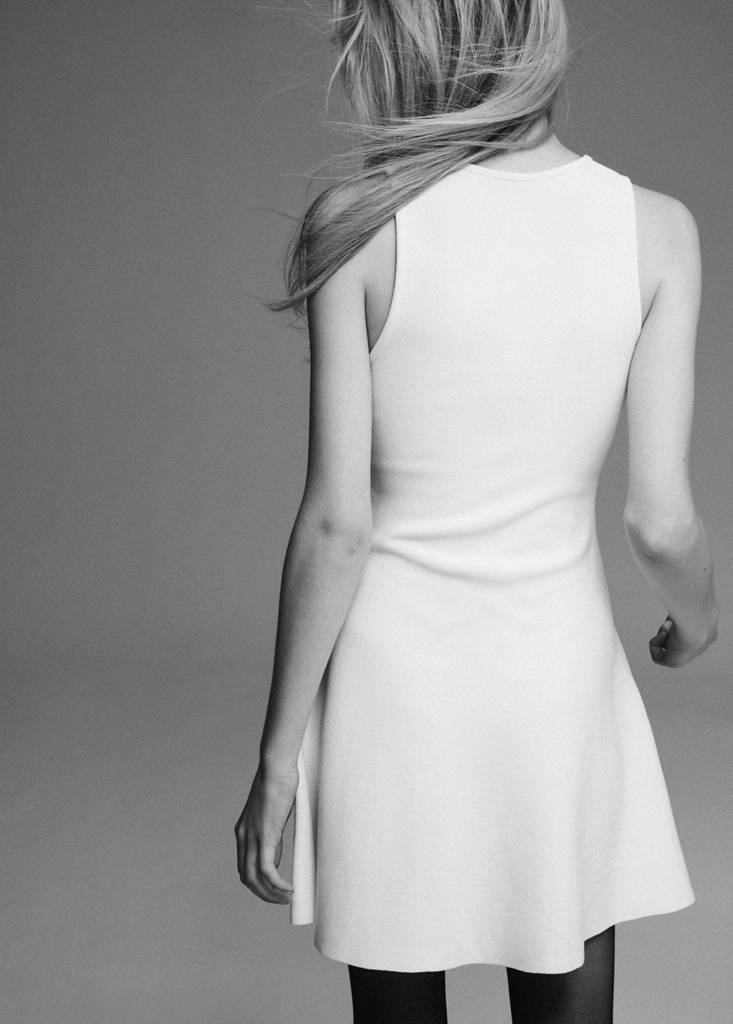 Fine-knit flared dress — Ecru
