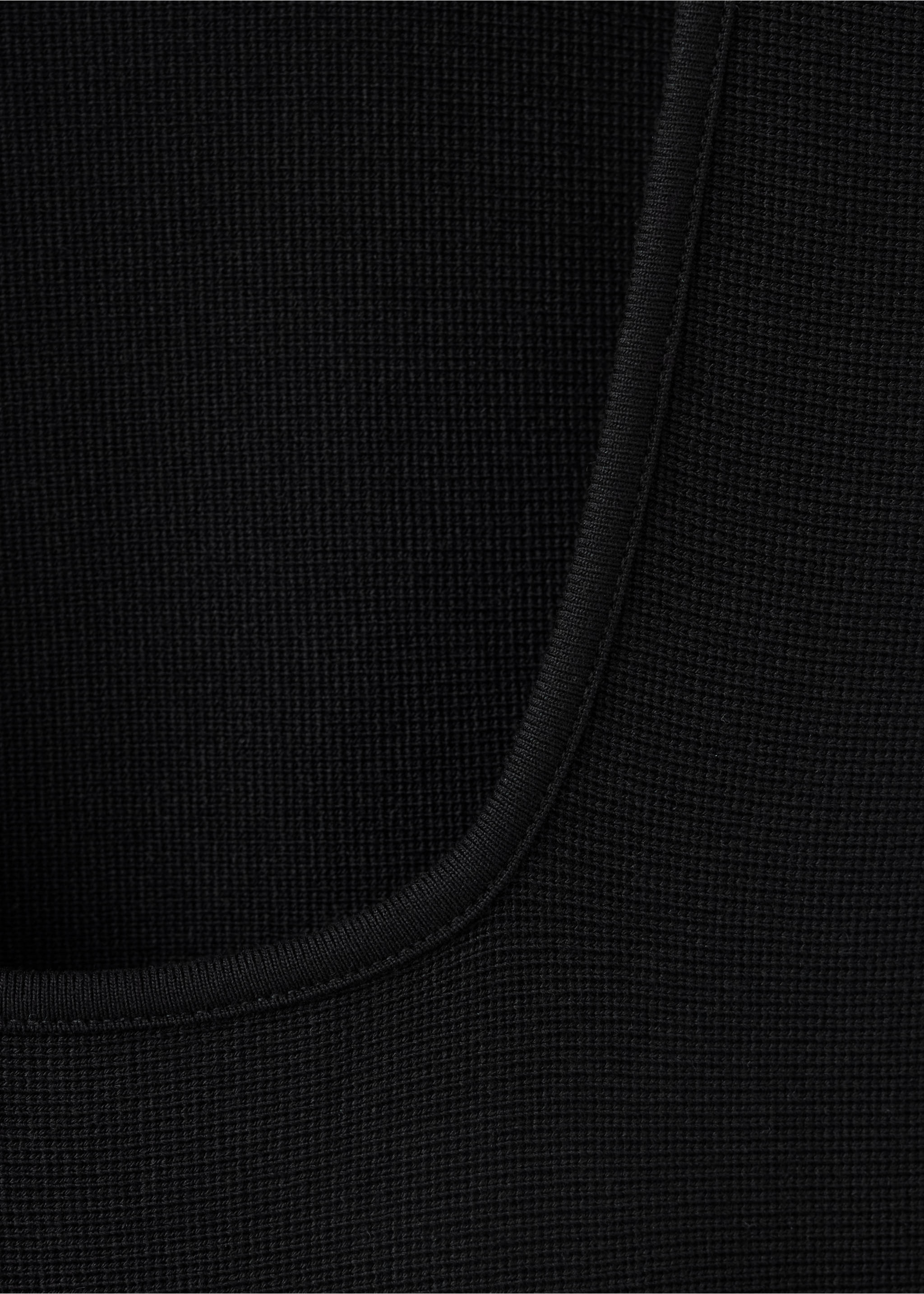 Fine-knit flared dress - Details of the article 8, Black. Ref: 37035879-00.