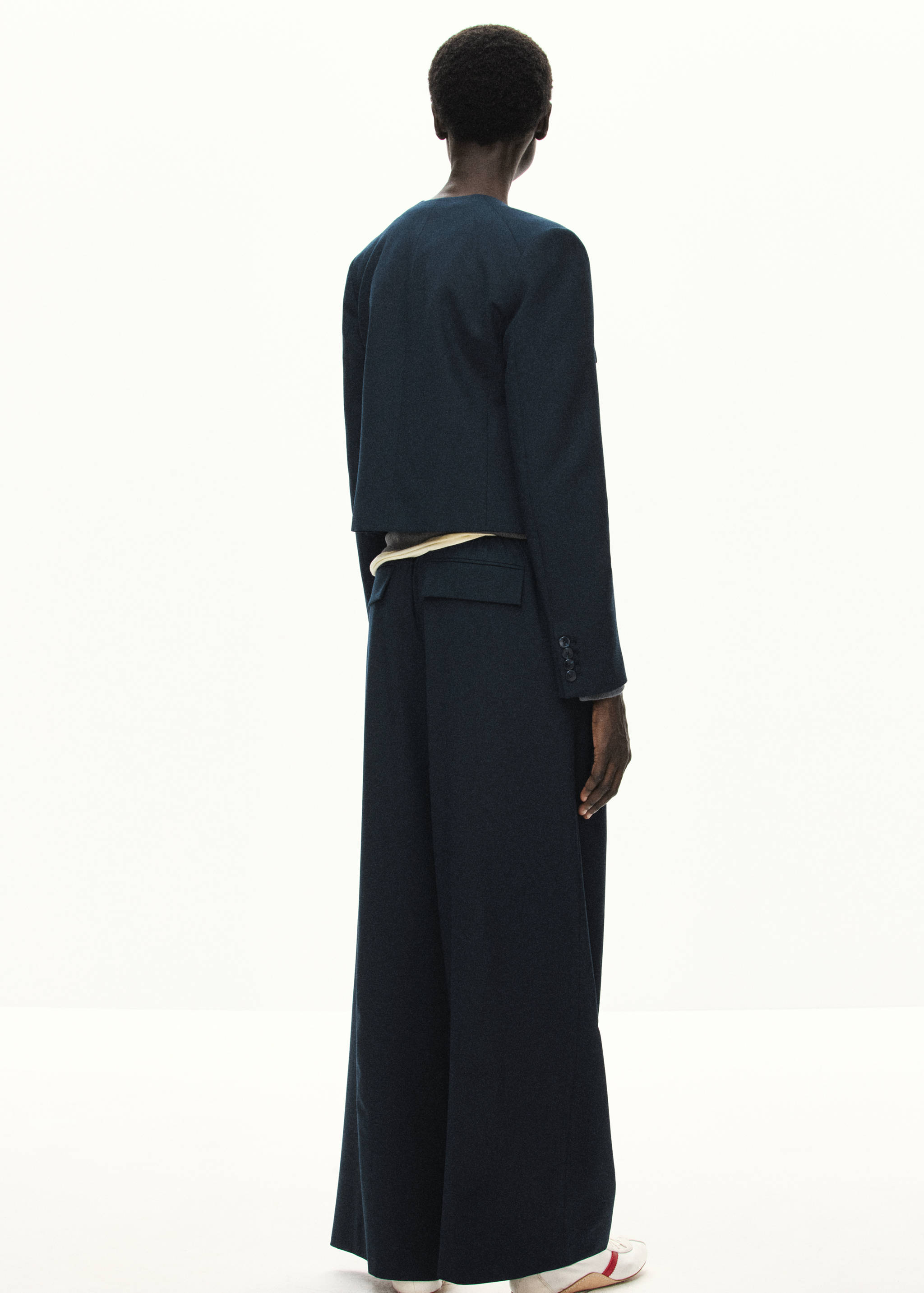 Wide leg jogger trousers - Reverse of the article