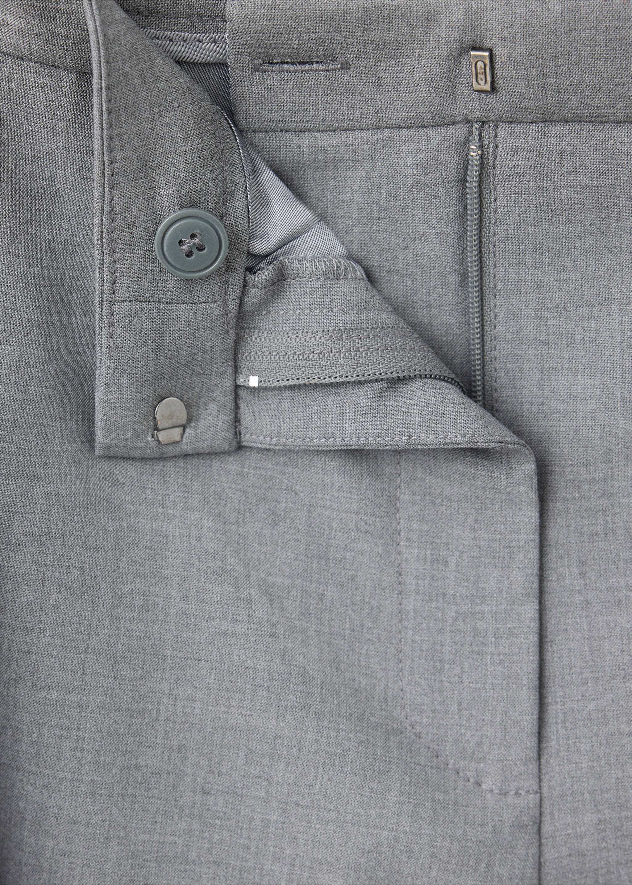 Pantalon droit détail coutures - Détail de l'article 8, Gris. Ref: 37035883-00.