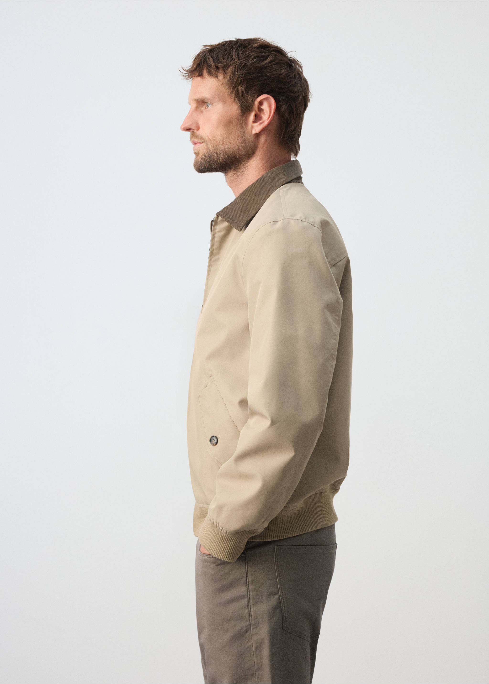 Water-repellent cotton blend jacket - Details of the article 2, Sand. Ref: 37035978-00.