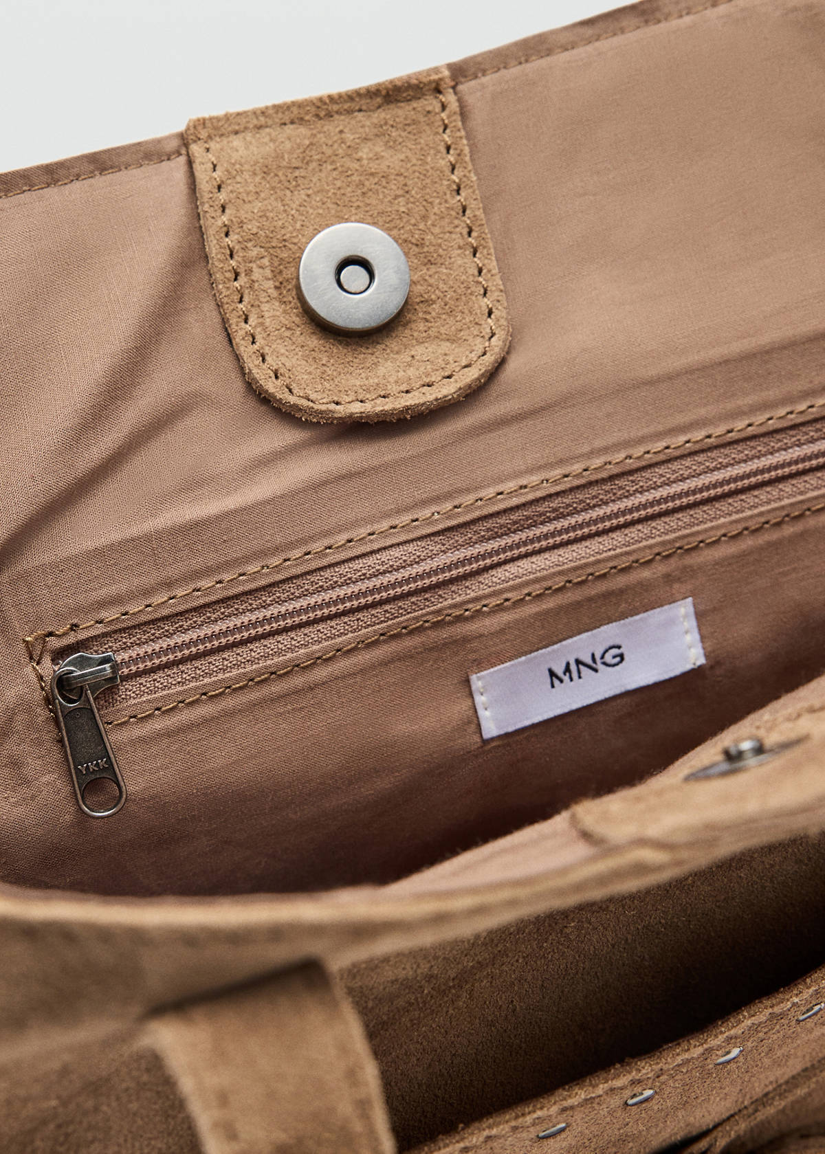 Studded leather shopper bag — Sand