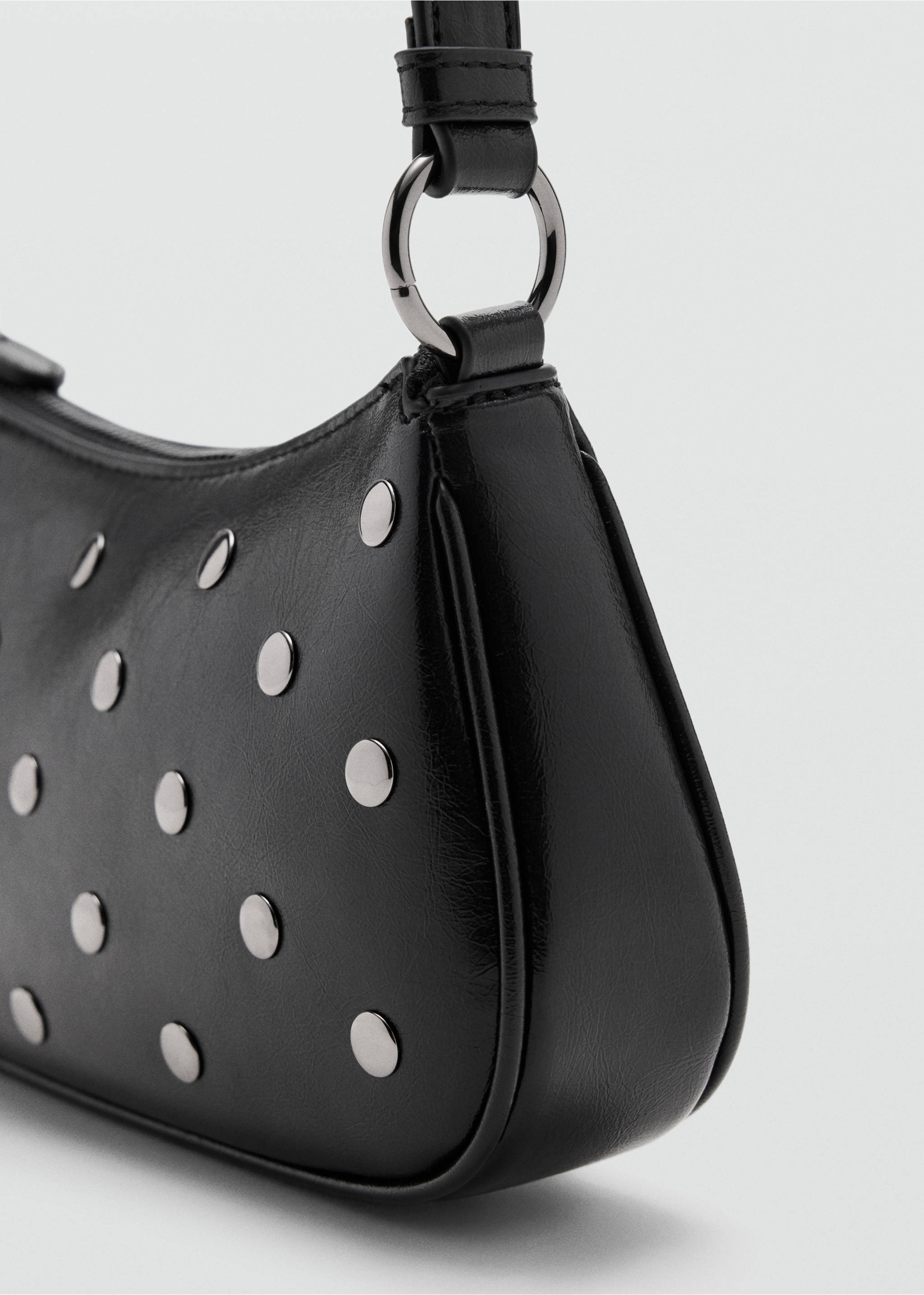 Sac porté épaule clouté - Détail de l'article 2, Noir. Ref: 37035984-00.