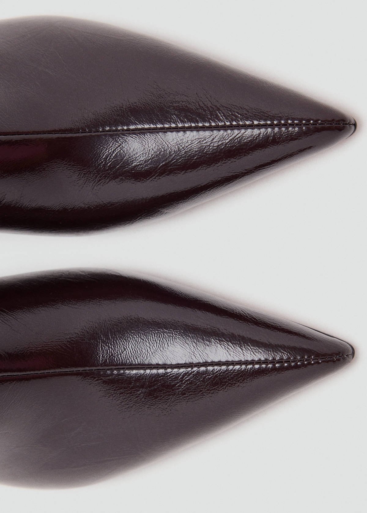 Patent-effect ankle boot with pointed toe — Burgundy