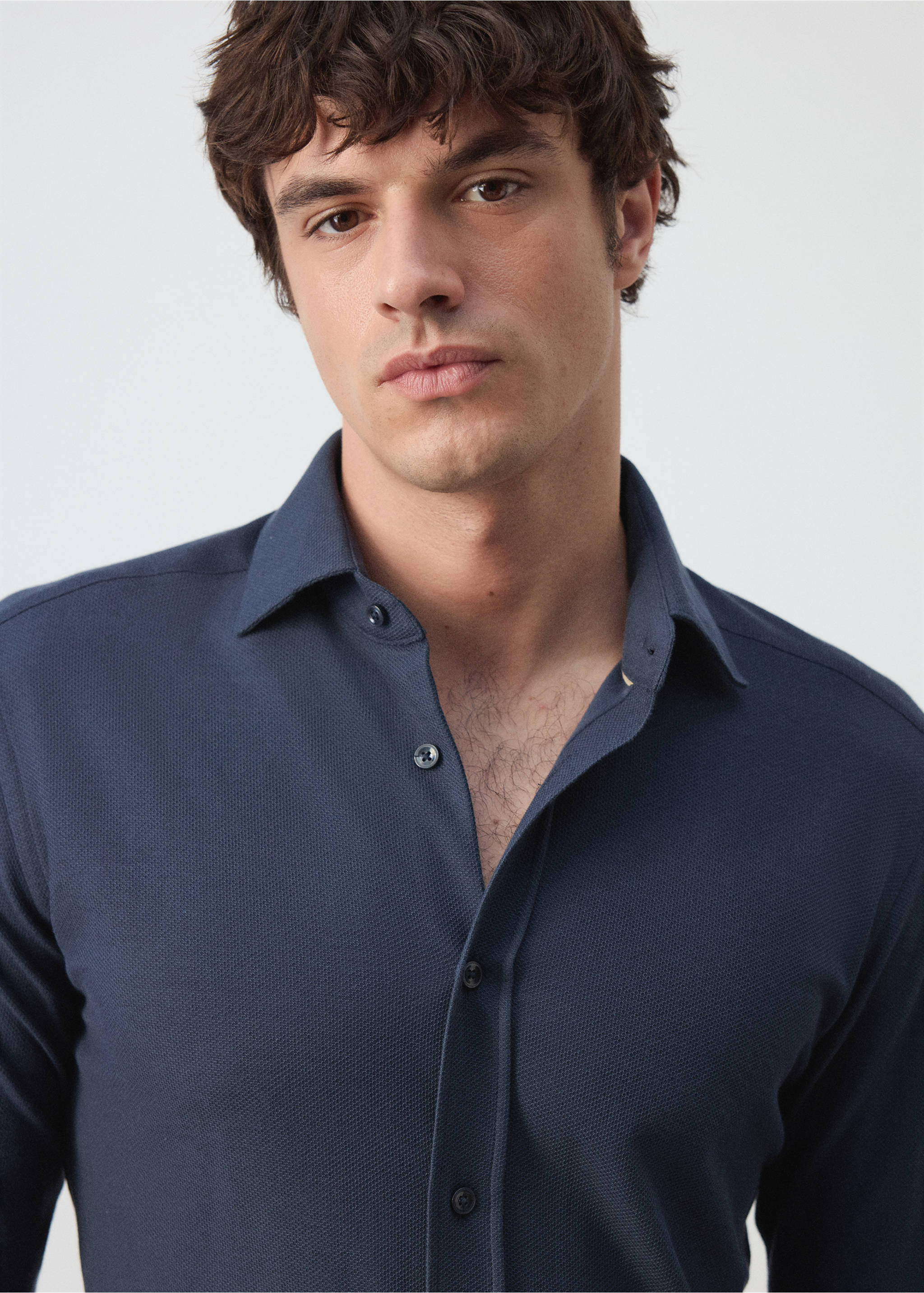 100% cotton slim-fit shirt - Details of the article 1, Navy. Ref: 37035986-00.