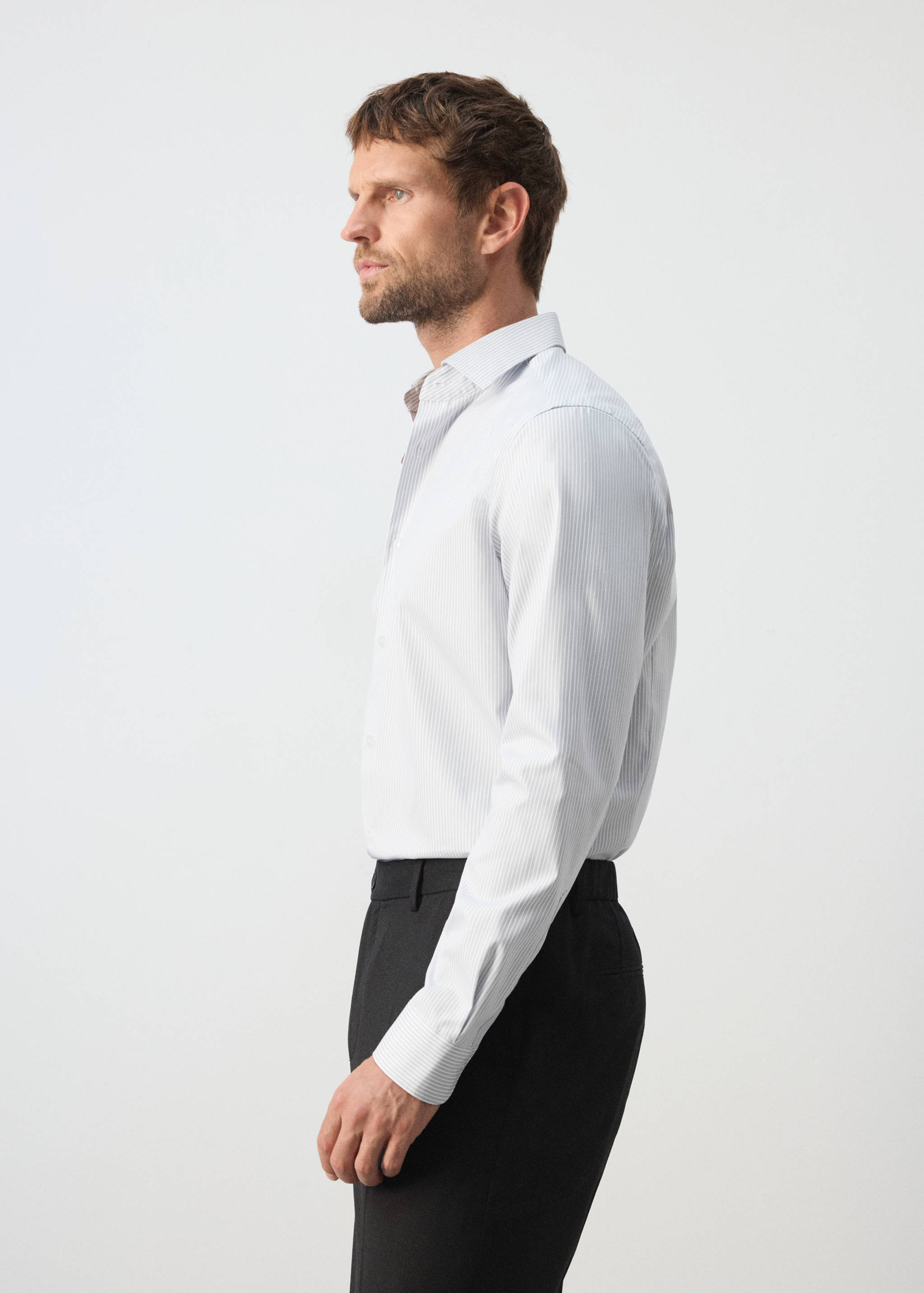 100% cotton slim-fit striped shirt - Details of the article 2