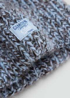 Marl beanie with patch detail — Chocolate 3