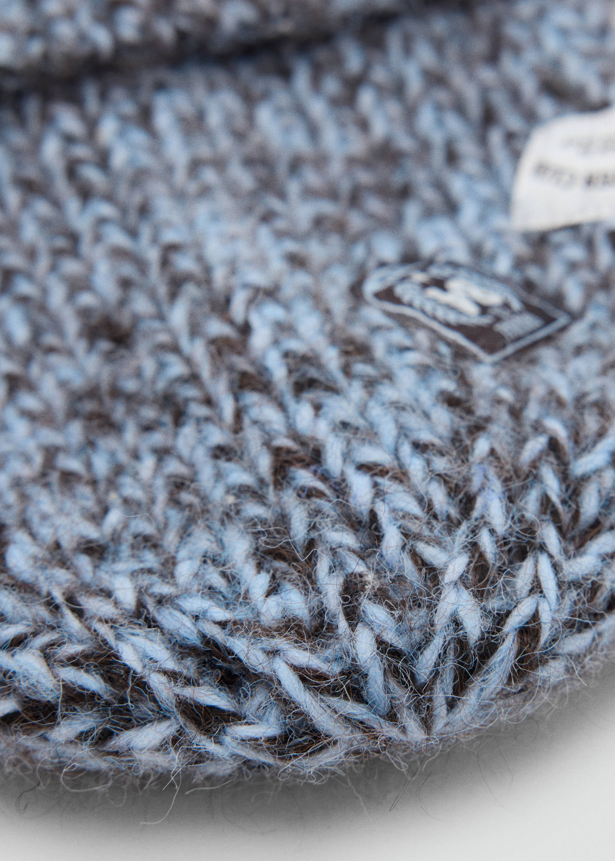 Hat town - Details of the article 1
