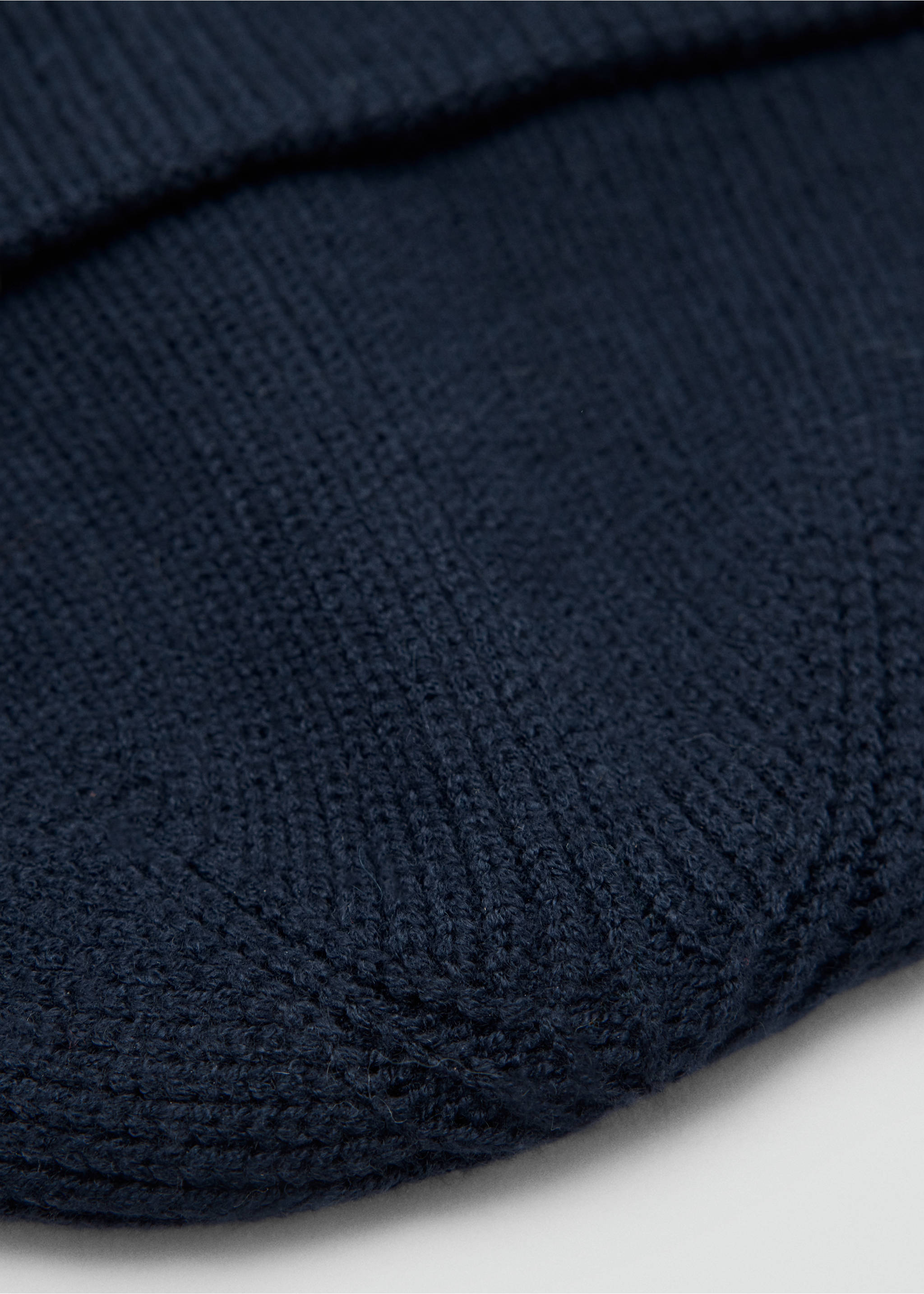 Hat craign - Details of the article 1, Navy. Ref: 37035997-00.