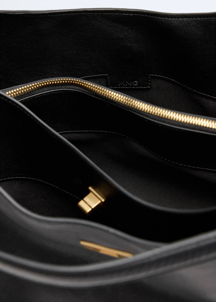 Leather shopper bag with charm and mirror — Black
