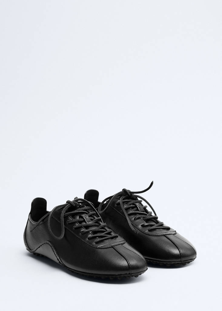 Leather trainer with stitched sole - thumbnail 2