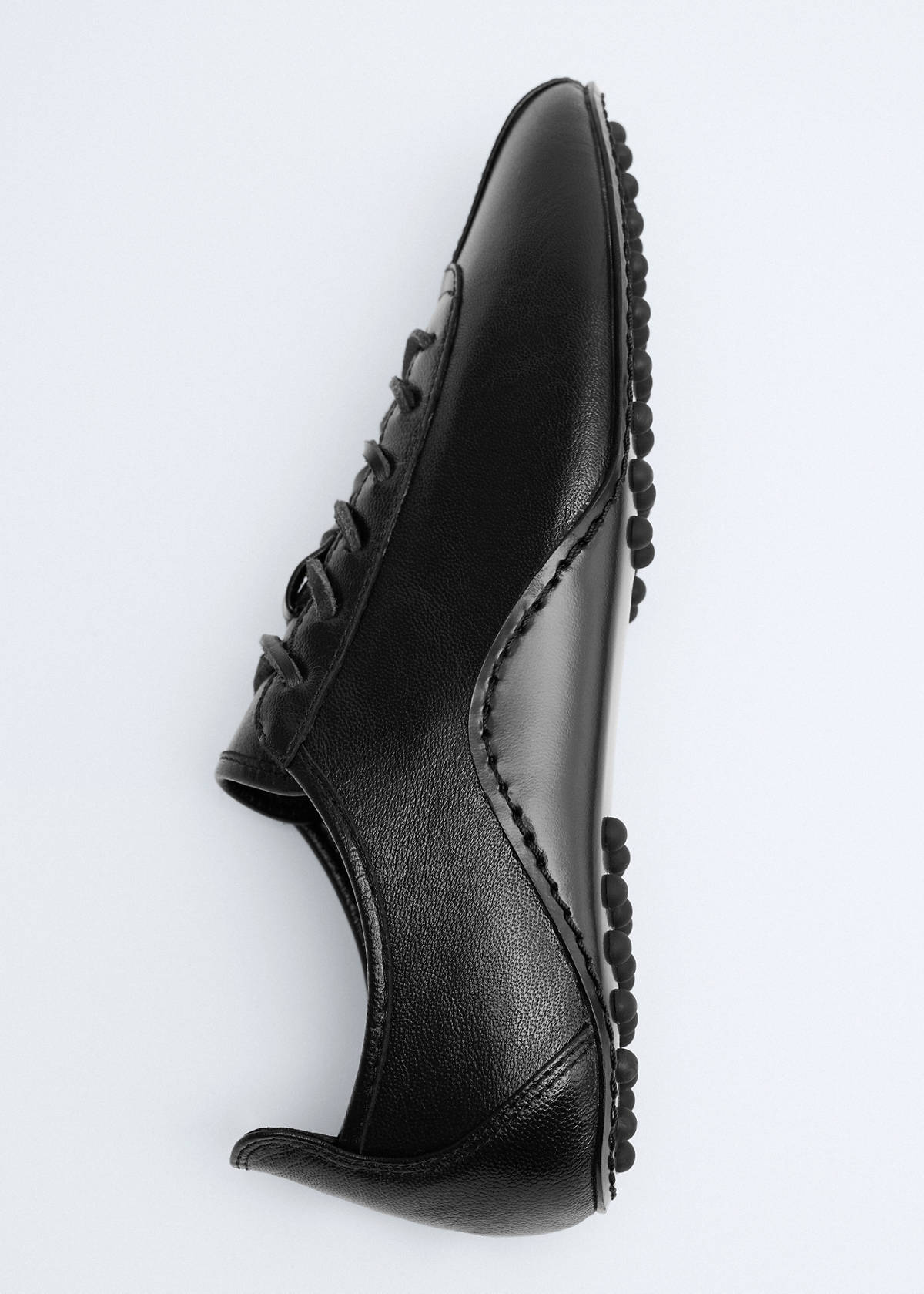 Leather trainer with stitched sole — Black