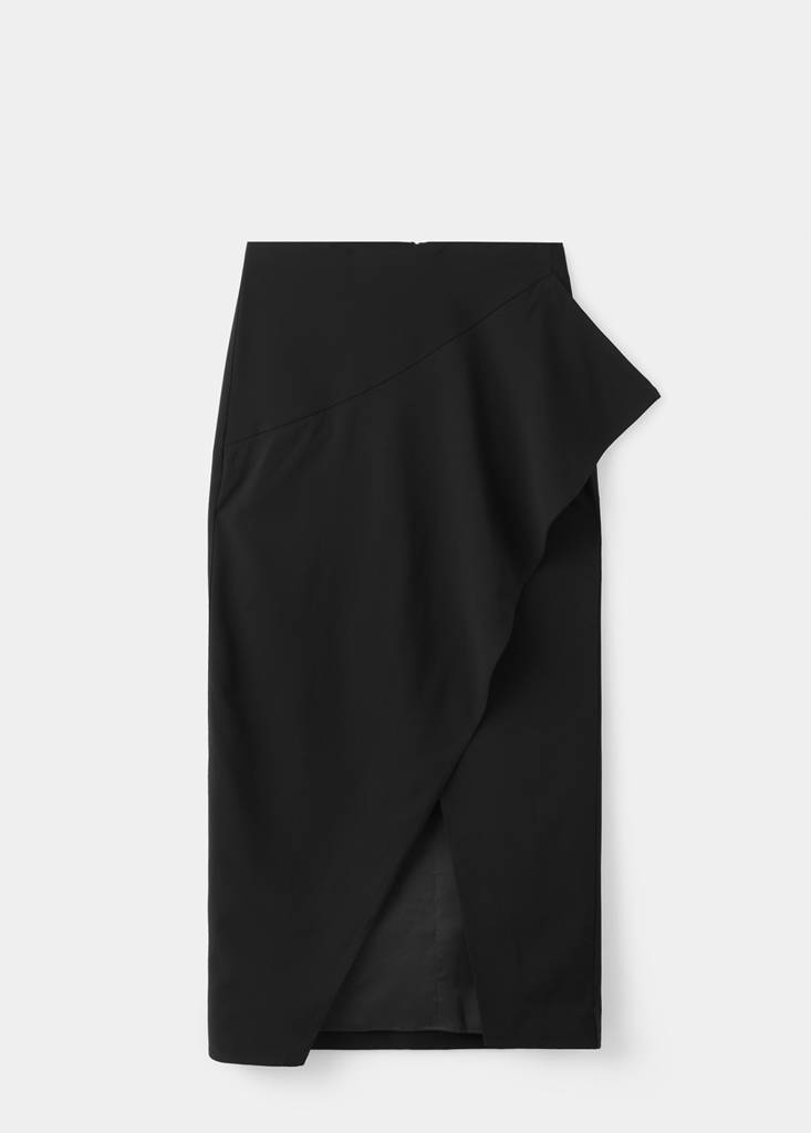 Skirt with slit and ruffle detail — Black