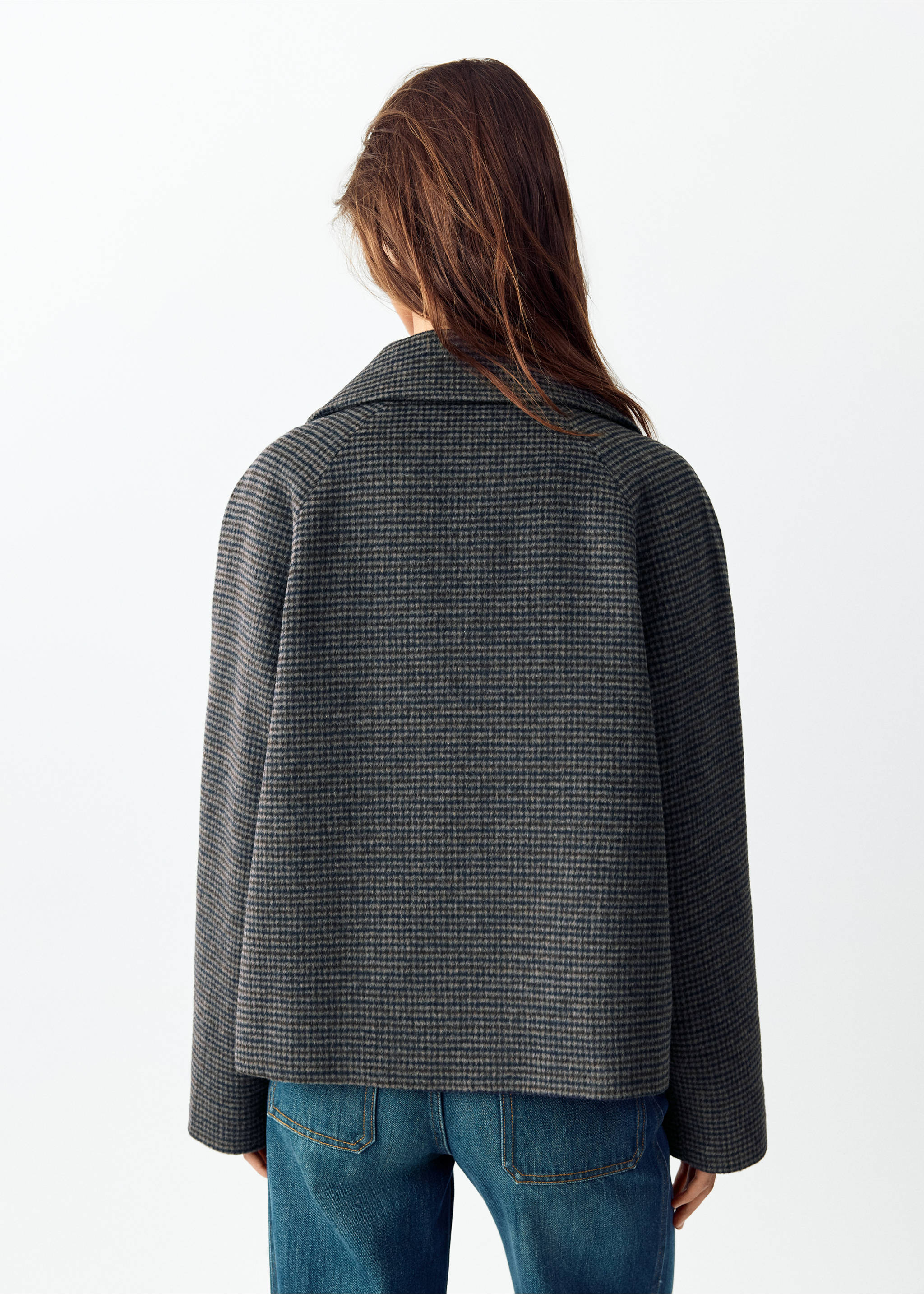 Short houndstooth double-breasted coat - Reverse of the article, Sand. Ref: 37036321-00.
