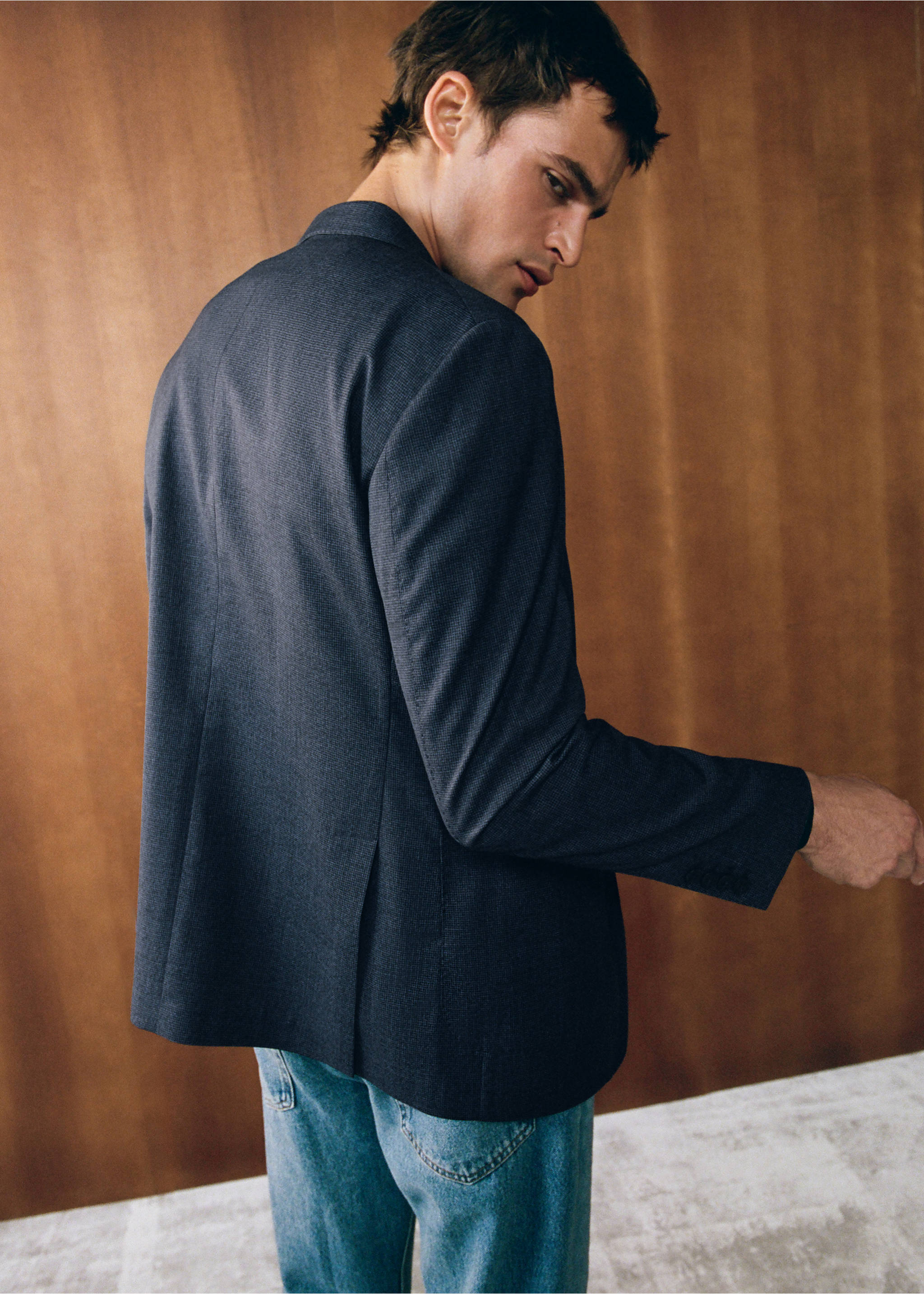 Slim fit wool blend blazer - Details of the article 6, Navy. Ref: 37036323-00.