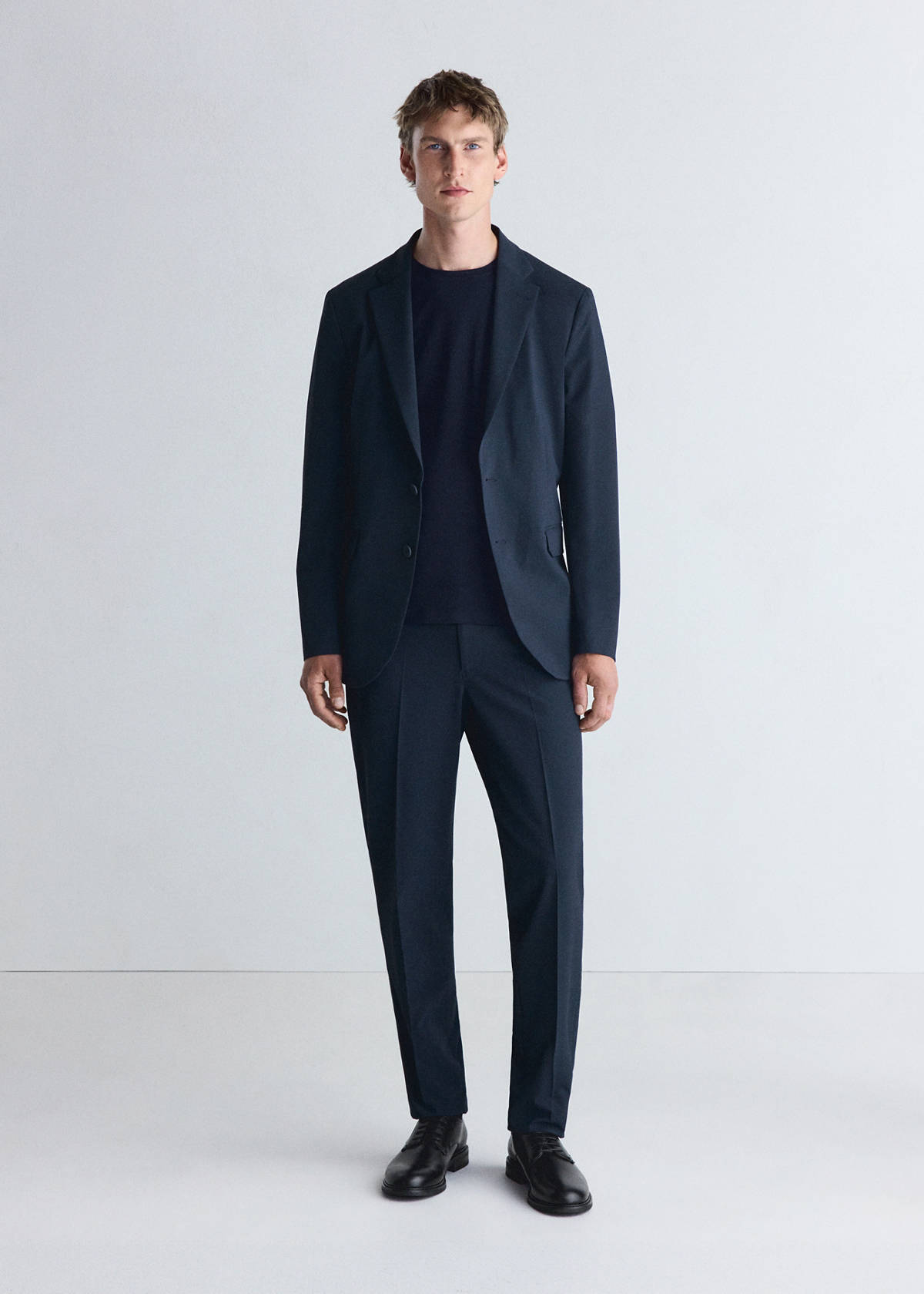 Thermoregulating slim fit suit trousers — Blue