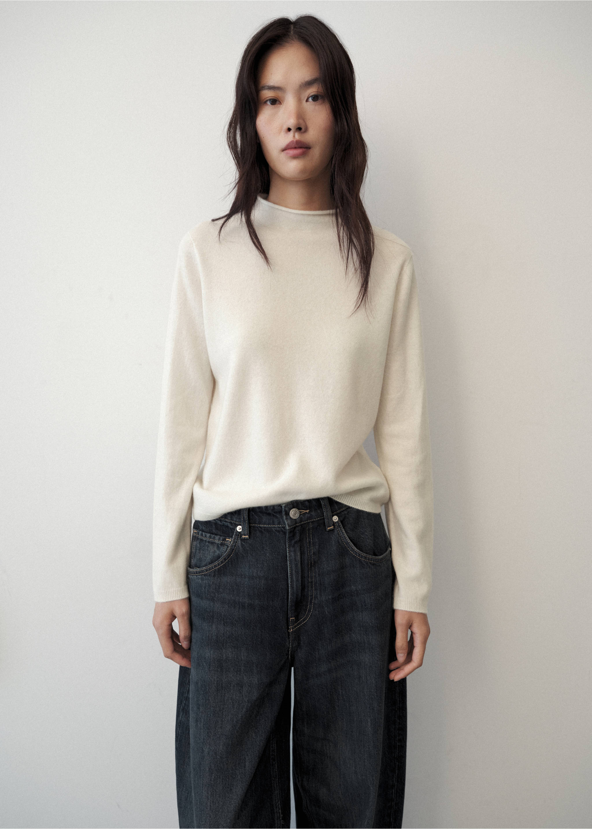 100% cashmere sweater with perkins neck - Medium plane, Ecru. Ref: 37036336-00.